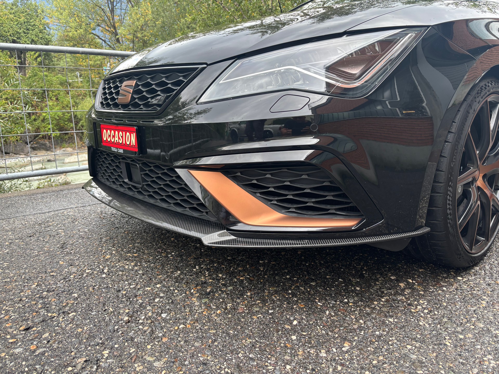SEAT Leon ST 2.0 TSI Cupra R 300 4 Drive DSG-image-5