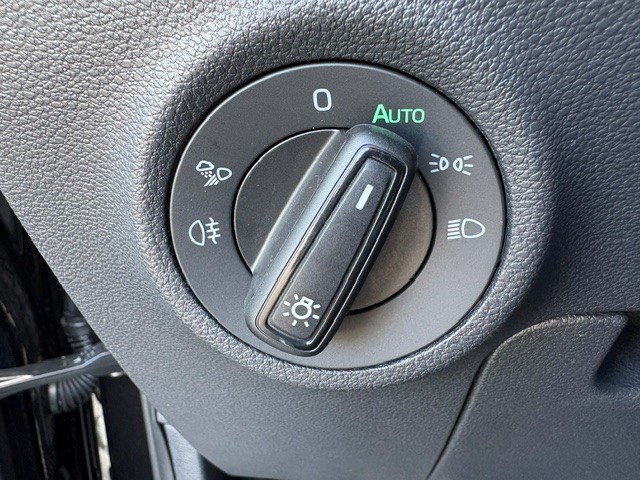 SKODA Karoq 2.0 TSI SportLine 4x4 DSG-image-18