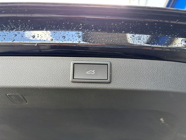 SKODA Karoq 2.0 TSI SportLine 4x4 DSG-image-8