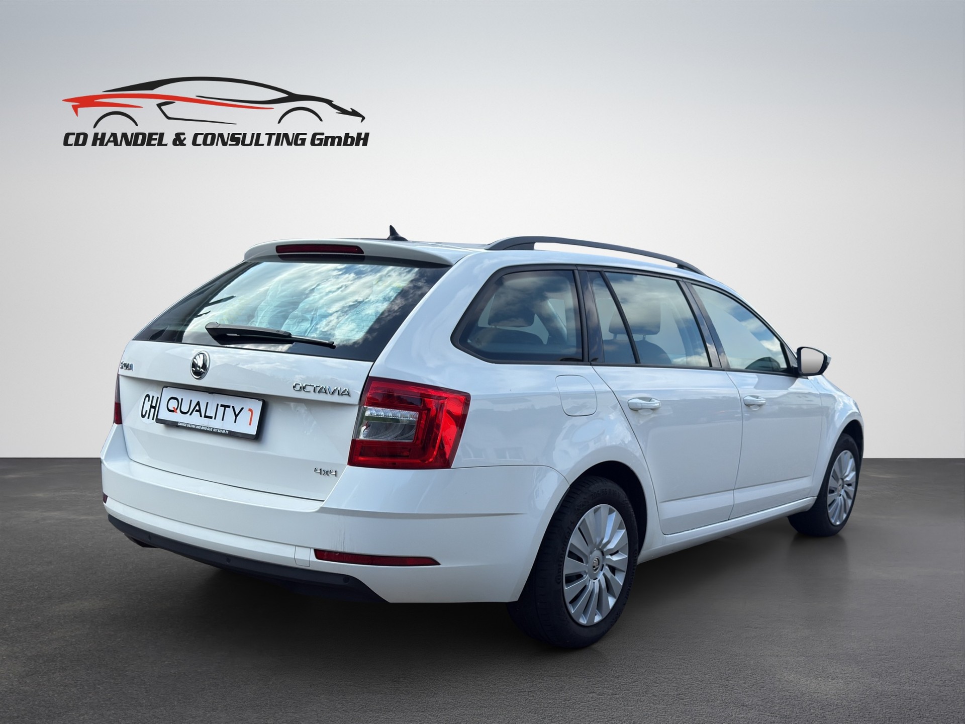SKODA Octavia Combi 1.6 TDI Ambition 4x4-image-5