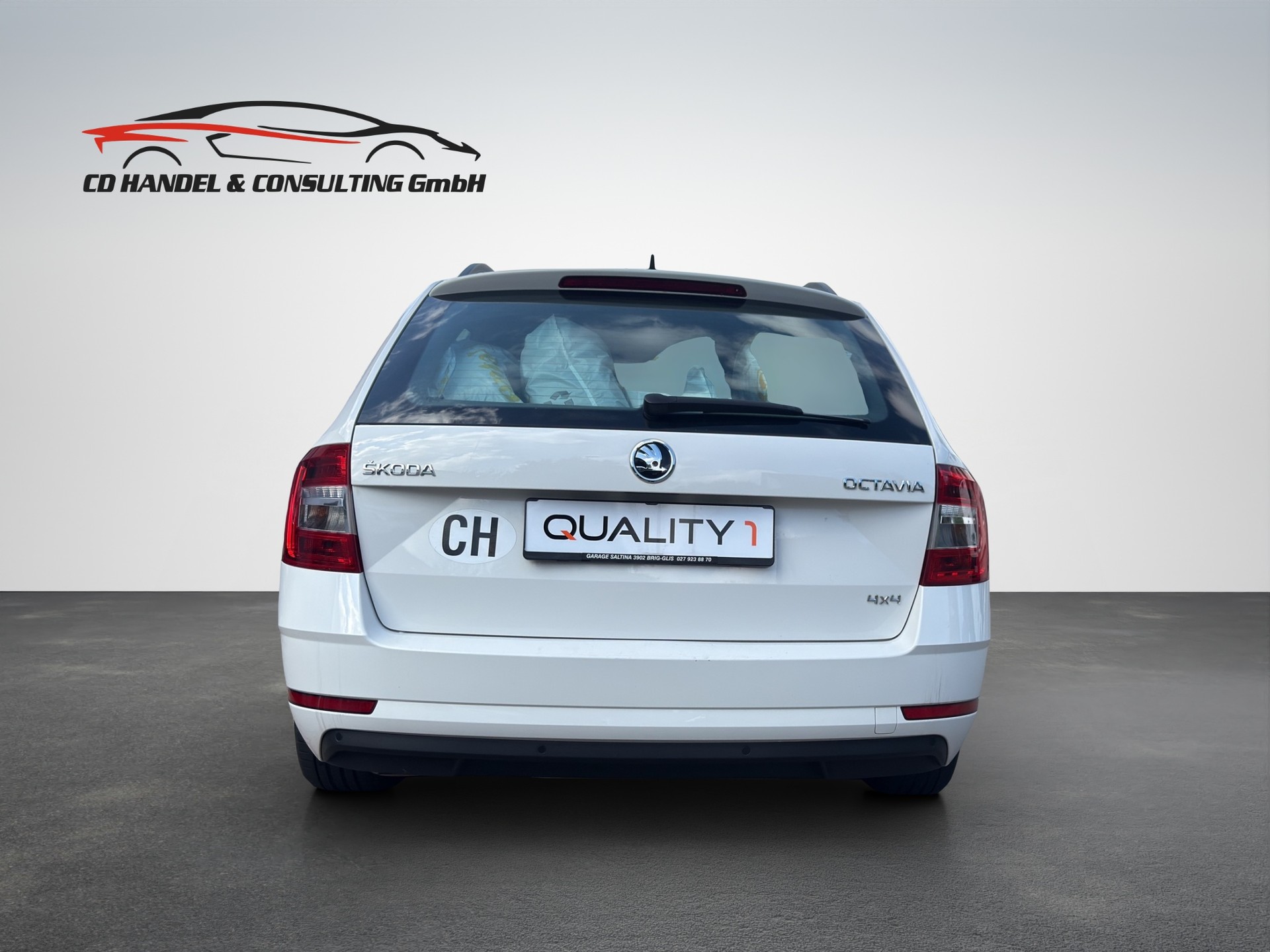 SKODA Octavia Combi 1.6 TDI Ambition 4x4-image-7