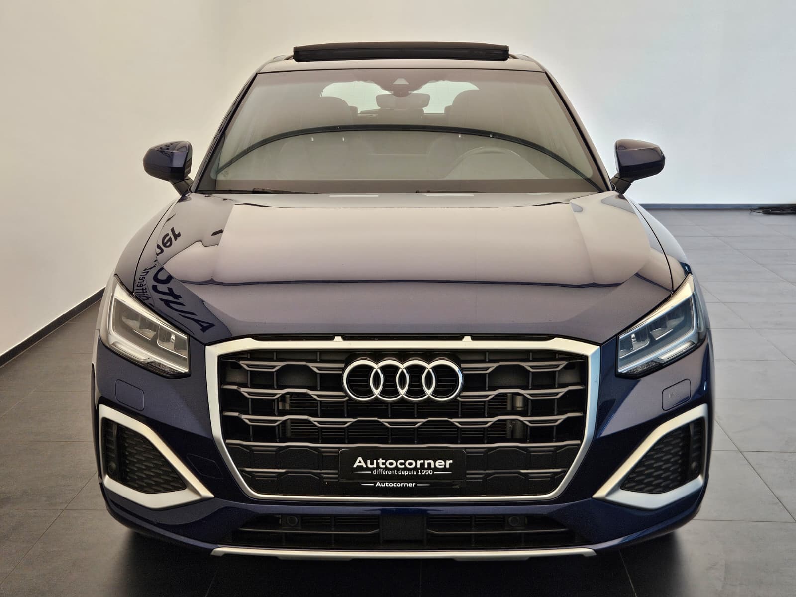 AUDI Q2 35 TFSI advanced S-tronic-showroom-element-3