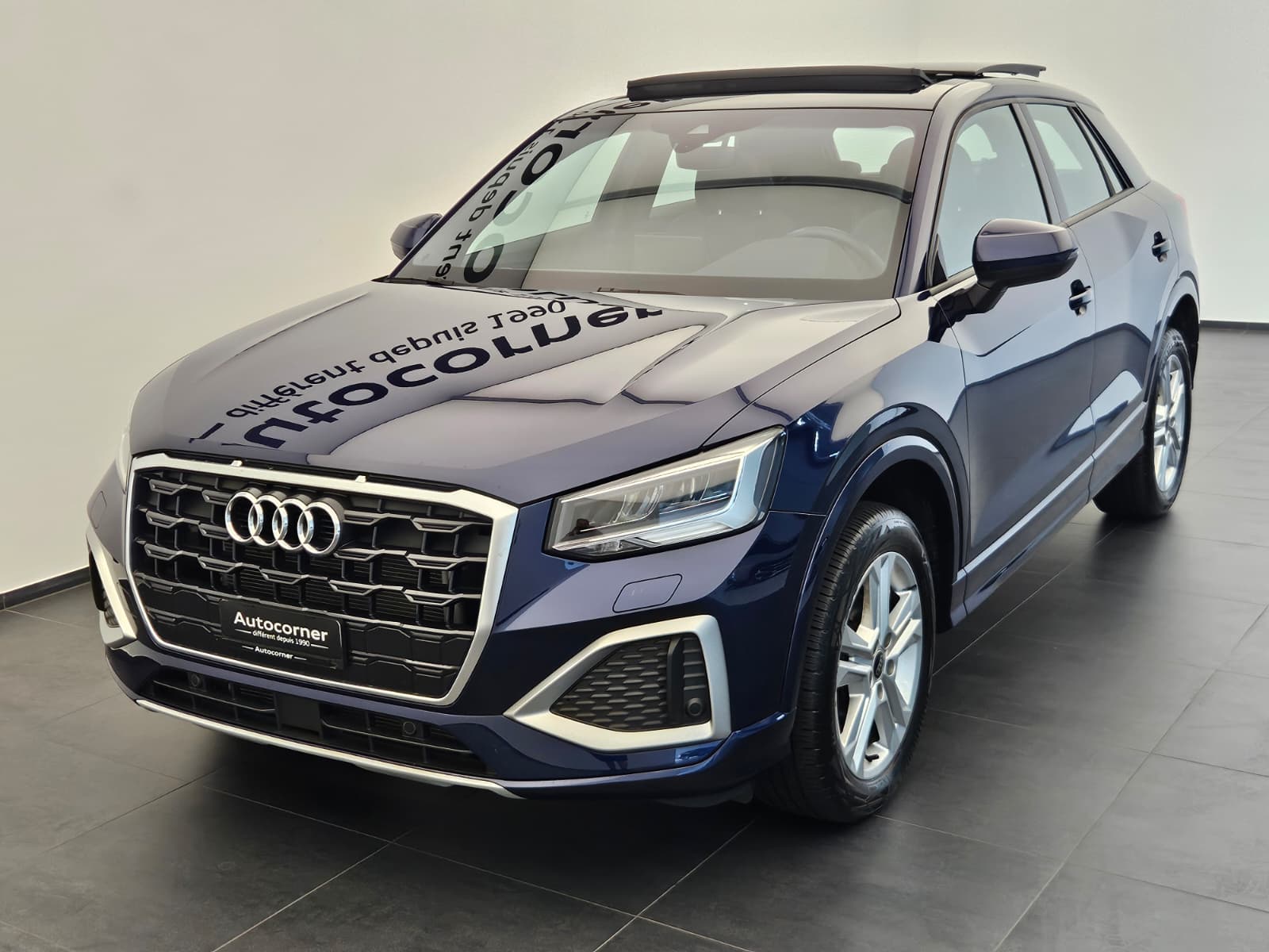 AUDI Q2 35 TFSI advanced S-tronic-showroom-element-2