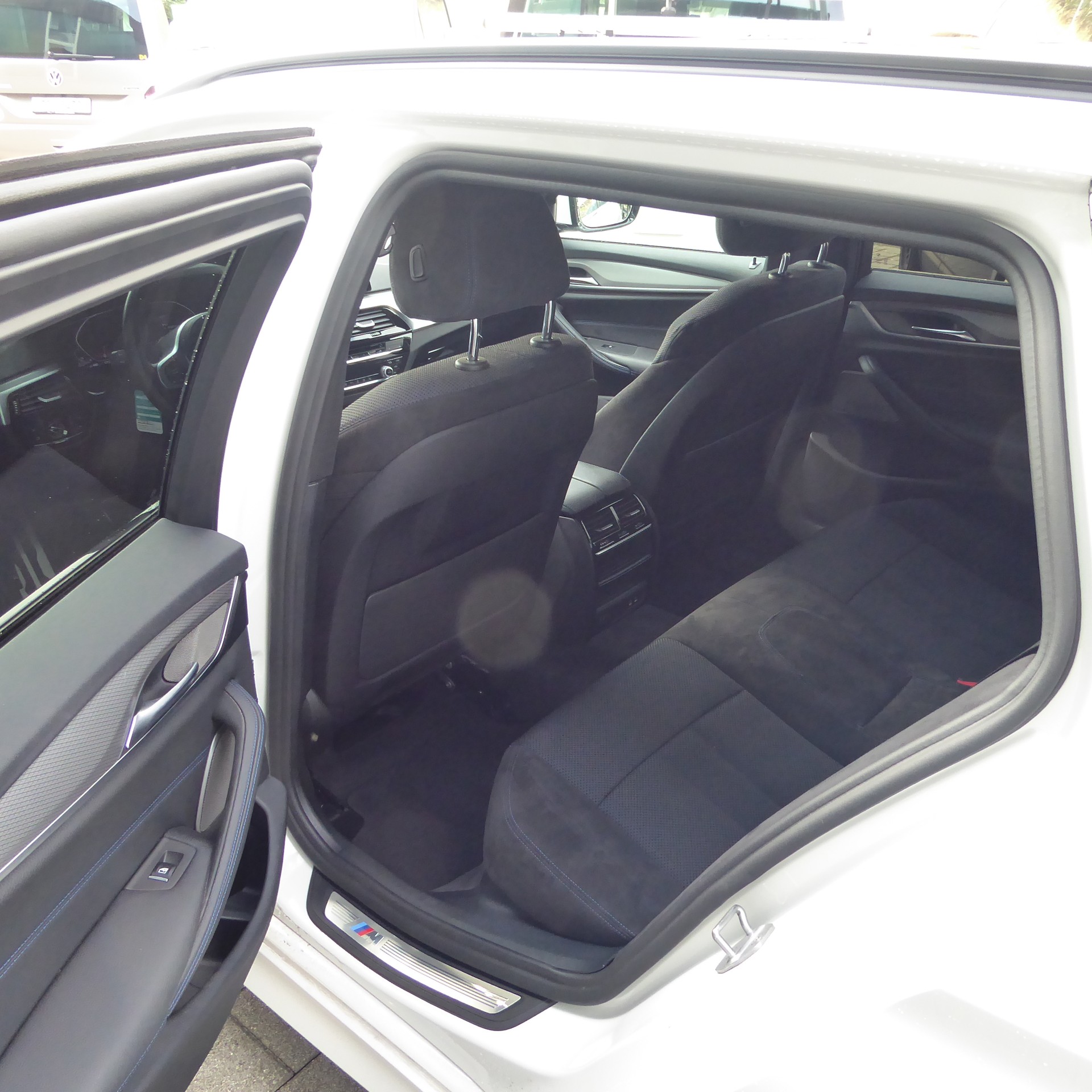 BMW 530d xDrive Touring Steptronic-image-5