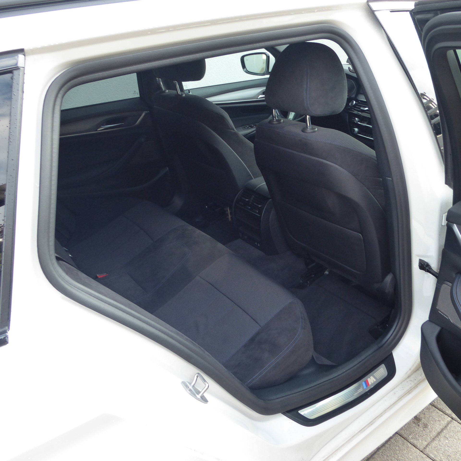 BMW 530d xDrive Touring Steptronic-image-7