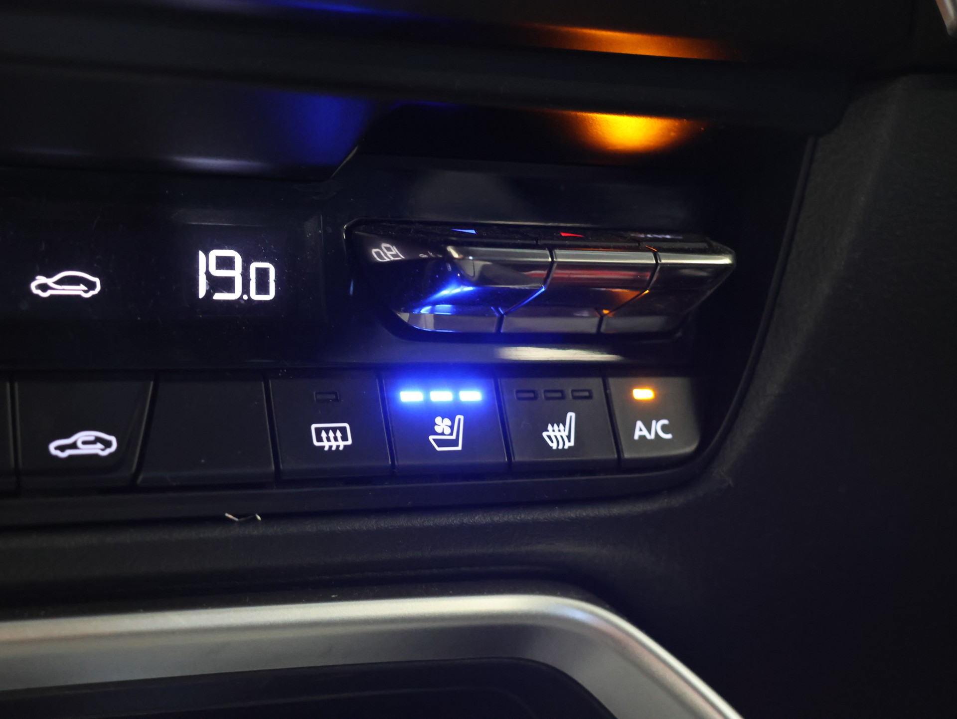 MAZDA CX-60 e-Skyactiv AWD *Sitzheizung* *360 Kamera* *Bose*-image-27