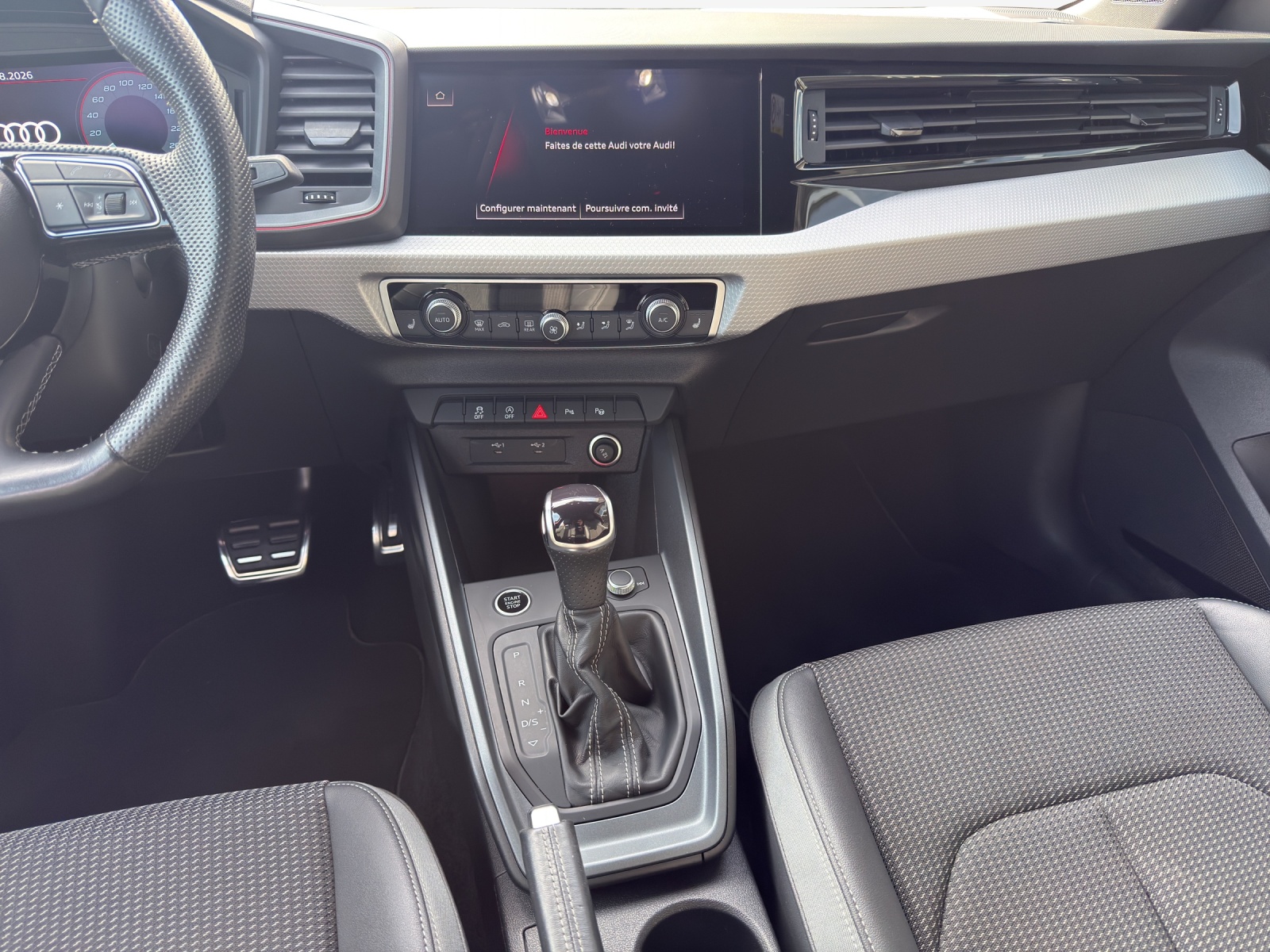 AUDI A1 allstreet 30 TFSI Attraction S-tronic-image-10