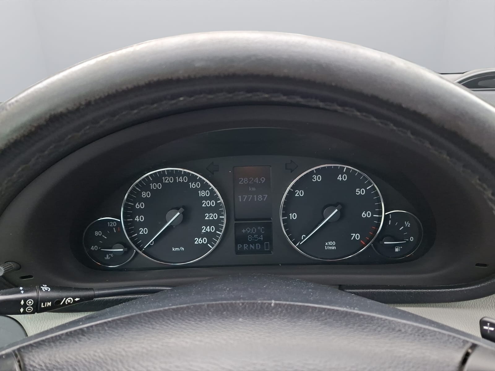 MERCEDES-BENZ C 200 Kompressor-image-15