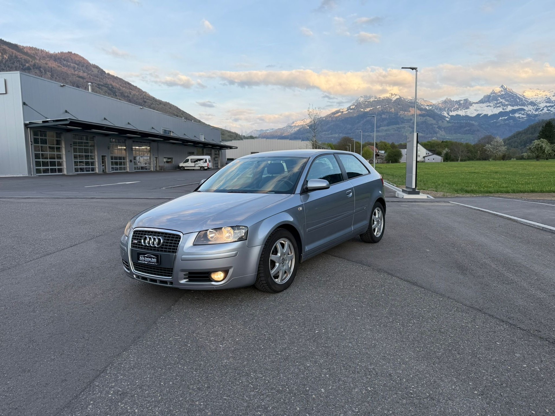 AUDI A3 2.0 Turbo FSI Ambition quattro-image-1