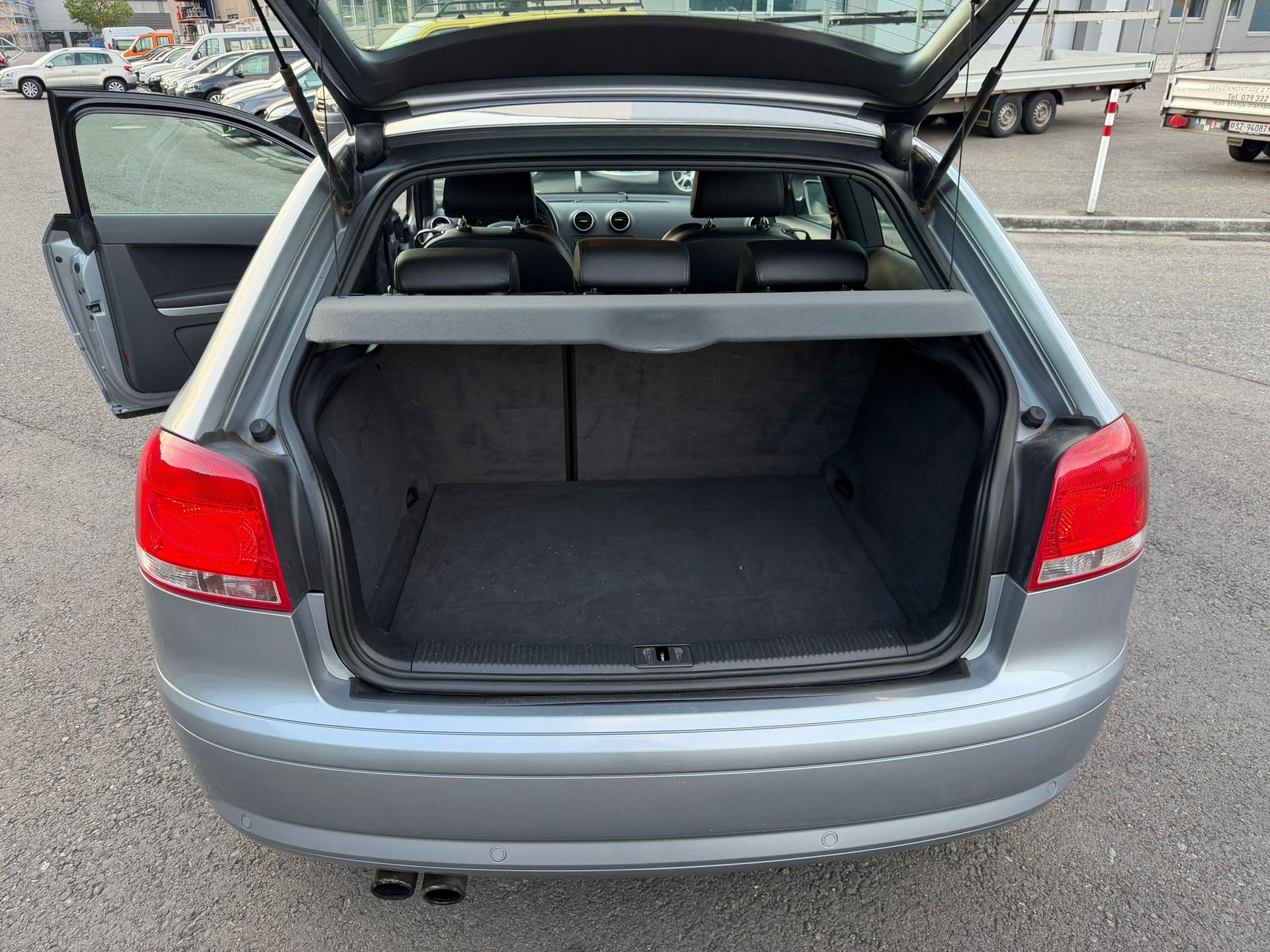 AUDI A3 2.0 Turbo FSI Ambition quattro-image-5