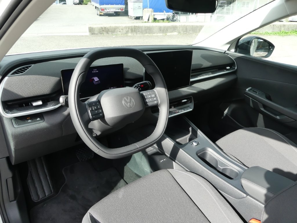 VW ID.Polo 52 kWh Life Edition One-image-6