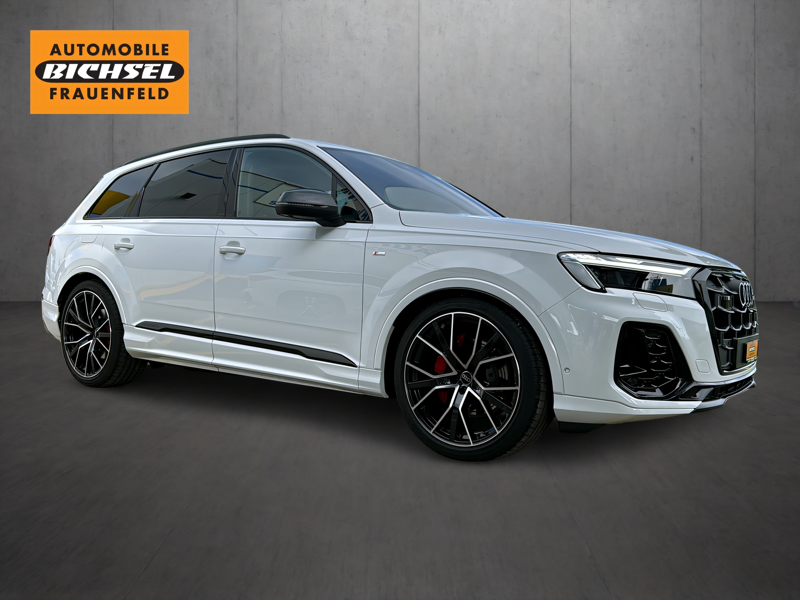 AUDI Q7 SUV TFSI quattro 250 kW S line tiptronic*7-Plätzer, Standheizung, AHK, 22"Alu, Np:138'800.-Fr., (5-Jahre Garantie)-image-0