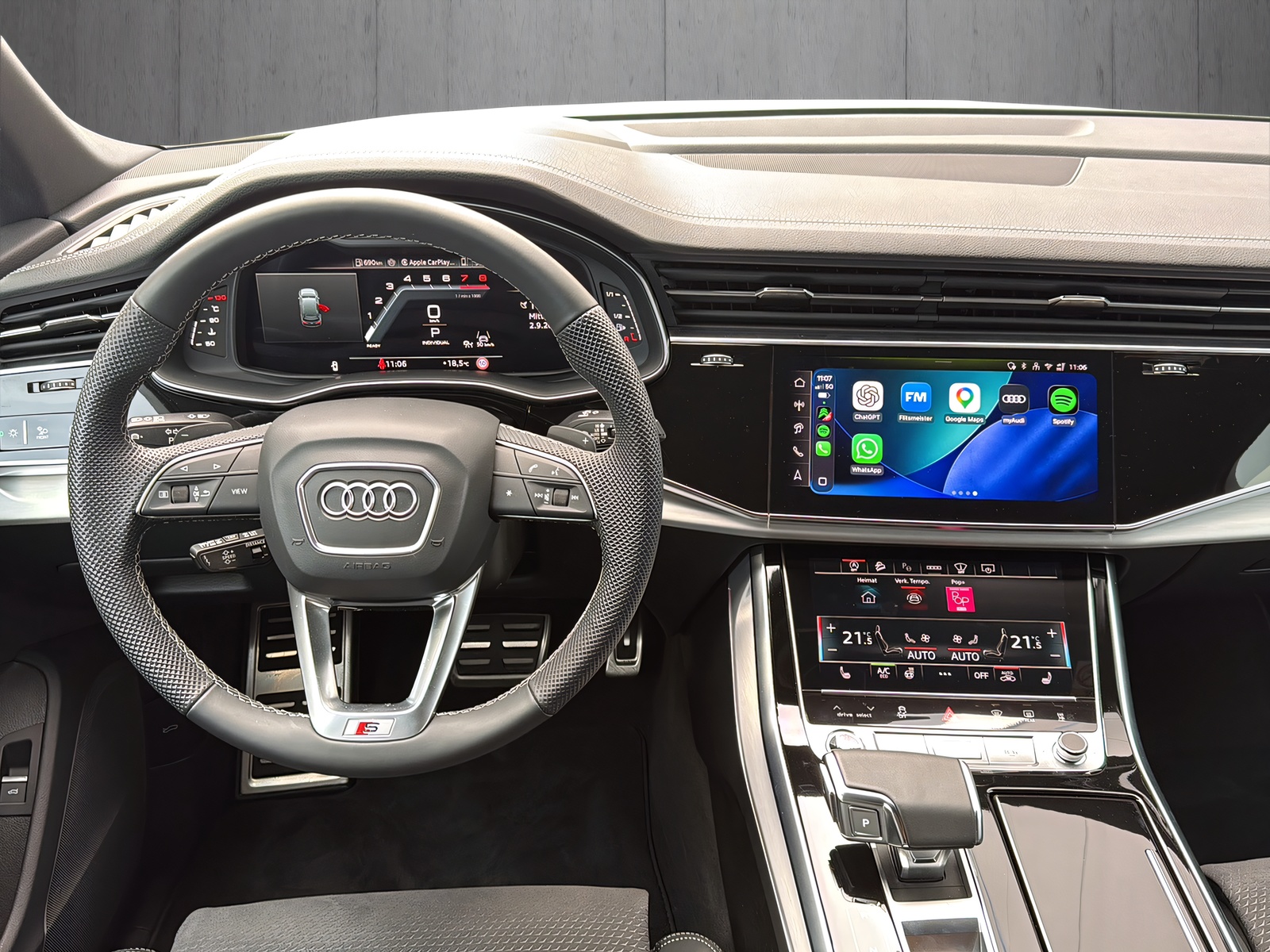AUDI Q7 SUV TFSI quattro 250 kW S line tiptronic*7-Plätzer, Standheizung, AHK, 22"Alu, Np:138'800.-Fr., (5-Jahre Garantie)-image-6