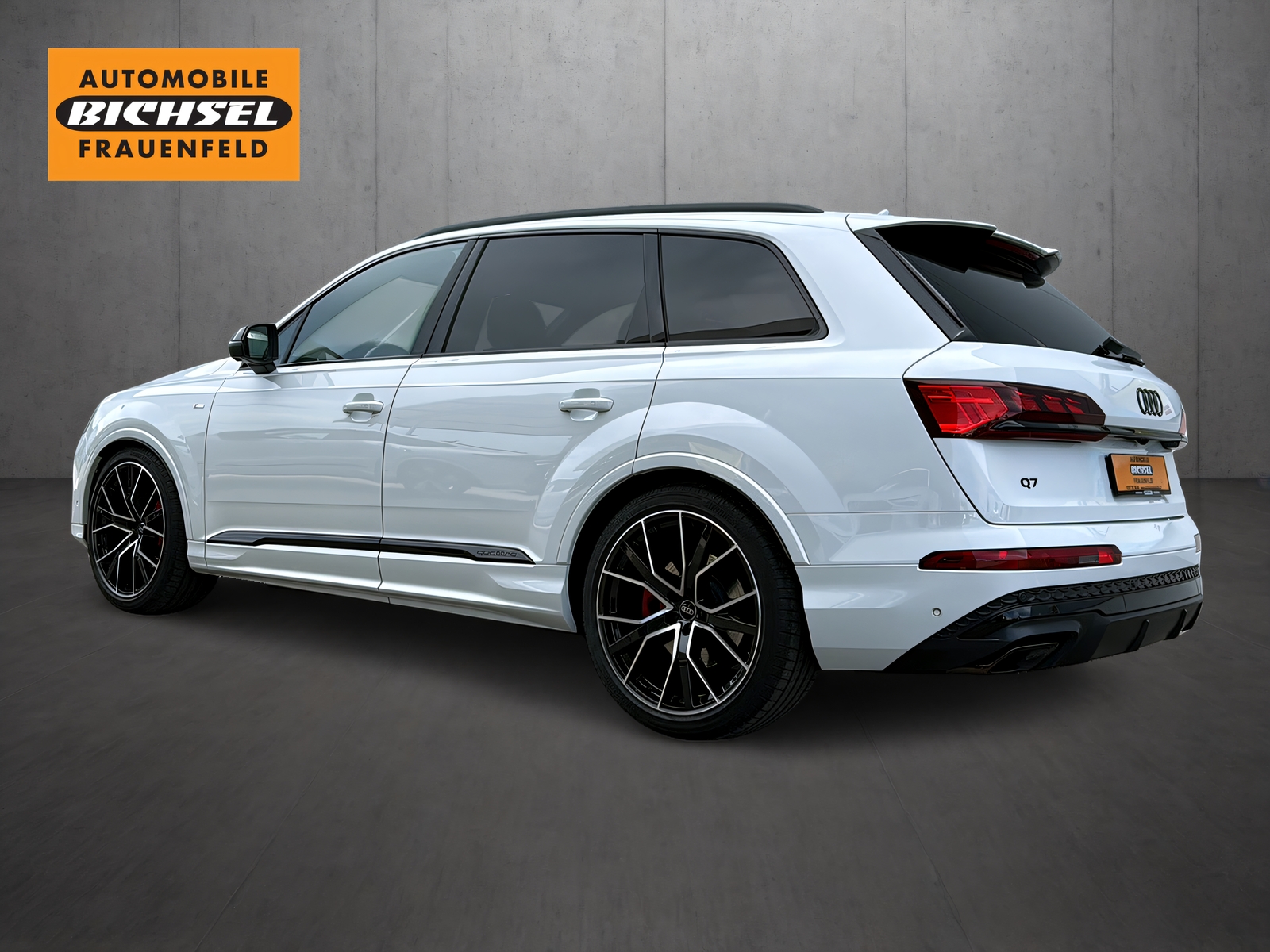 AUDI Q7 SUV TFSI quattro 250 kW S line tiptronic*7-Plätzer, Standheizung, AHK, 22"Alu, Np:138'800.-Fr., (5-Jahre Garantie)-image-2