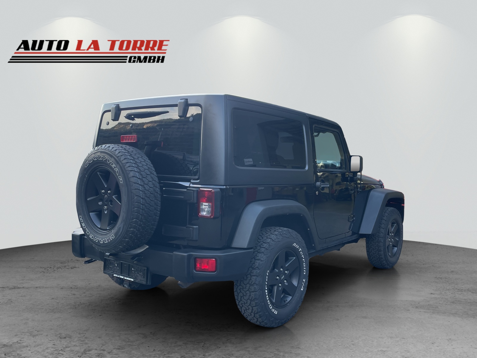 JEEP Wrangler 2.8 CRD Sport Hardtop-image-2