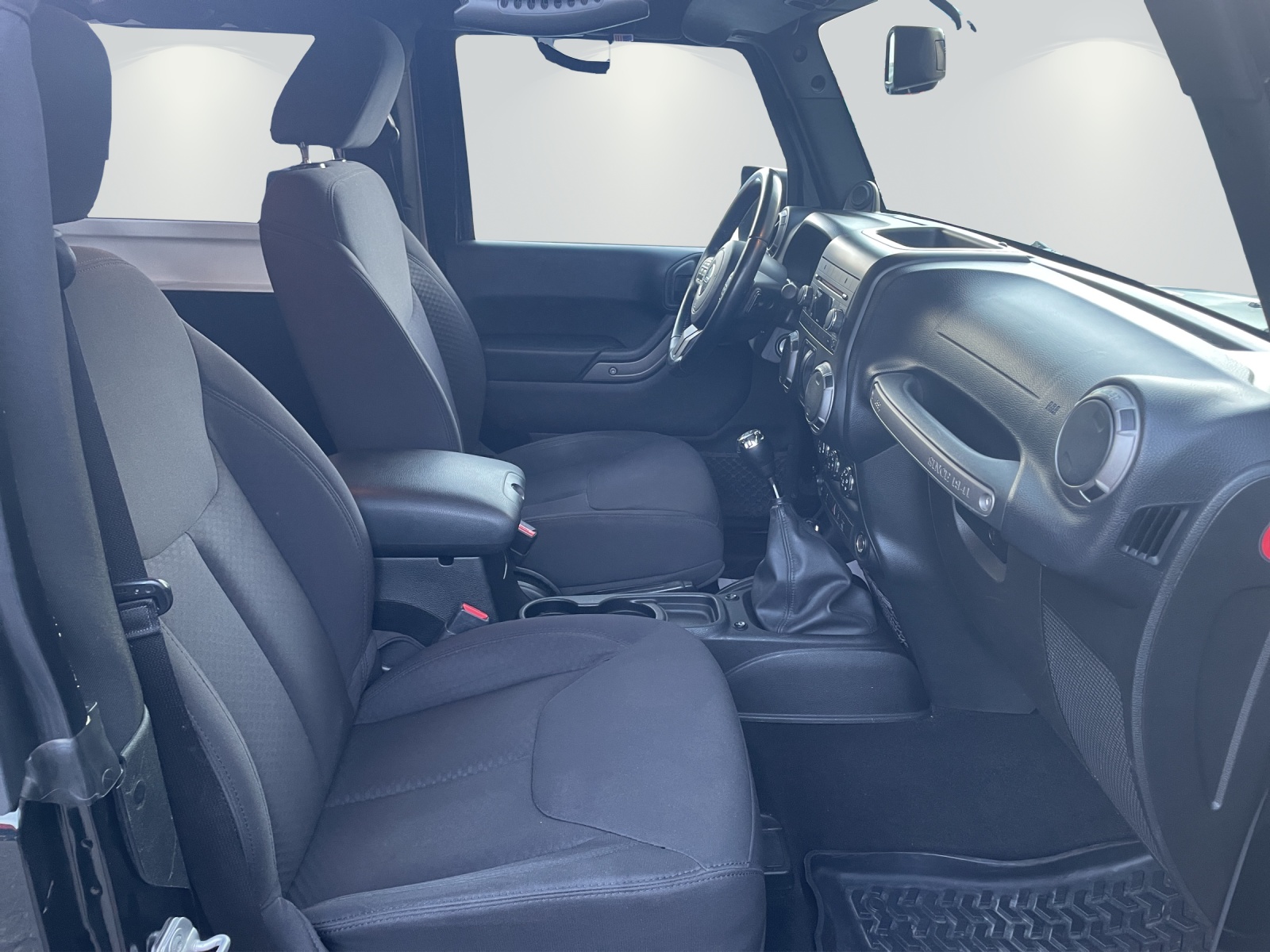 JEEP Wrangler 2.8 CRD Sport Hardtop-image-7