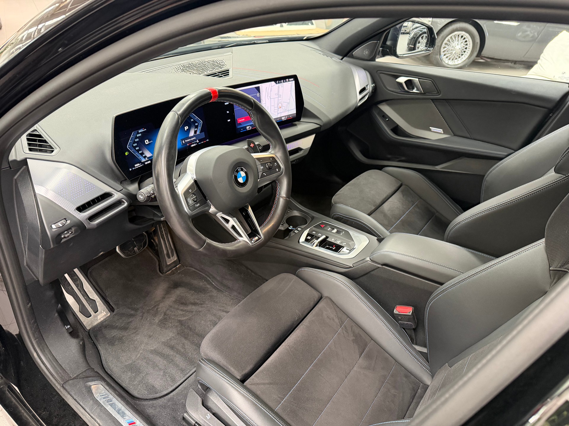 BMW M135 xDrive-image-6