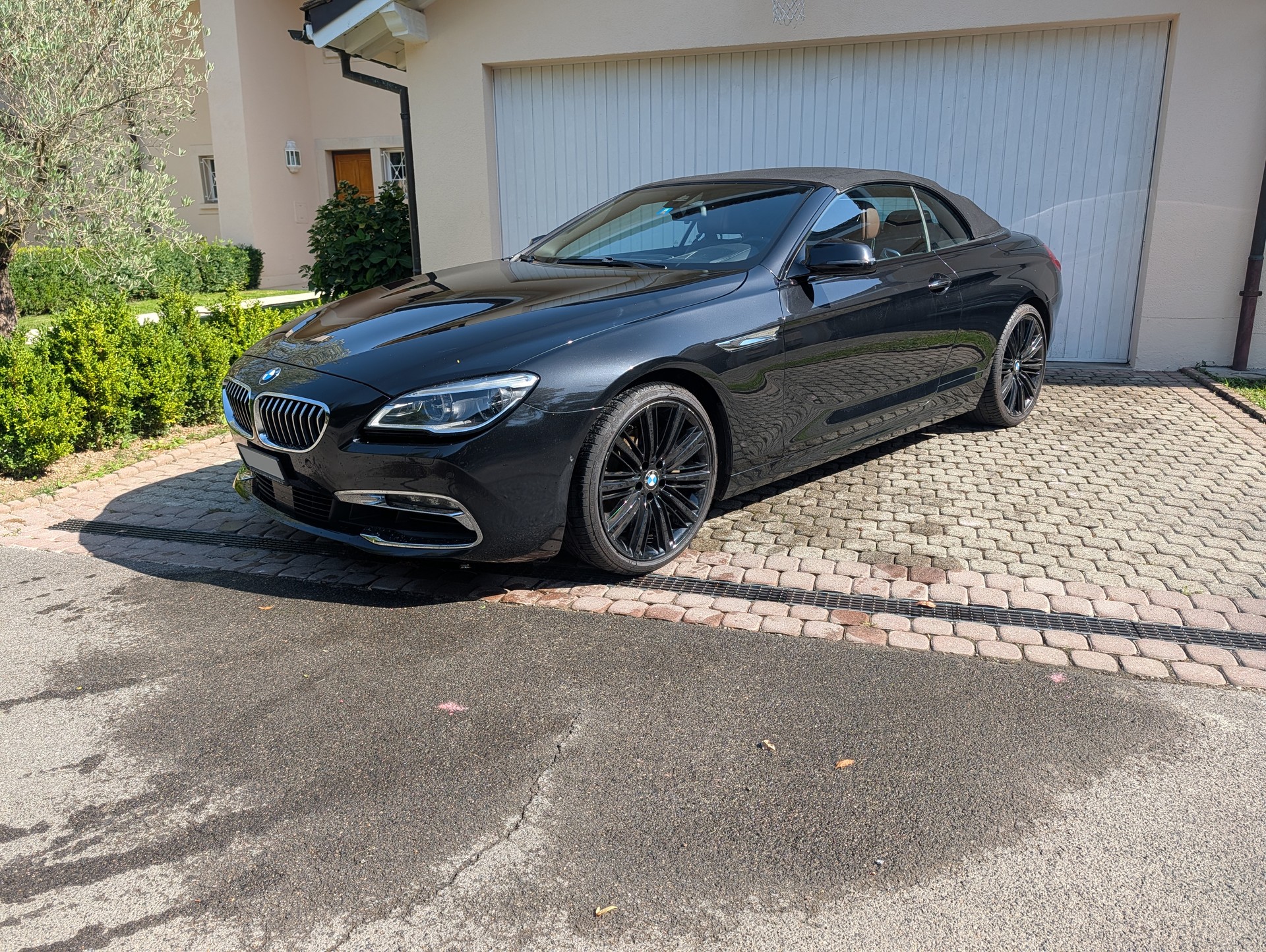 BMW 640i xDrive Cabrio, Harman & Kardon, Android Auto, Head up display, Soft close, Camera 360-image-1