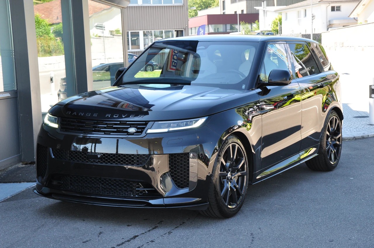 LAND ROVER Range Rover Sport P635 4.4 V8 SV Edition One-image-13