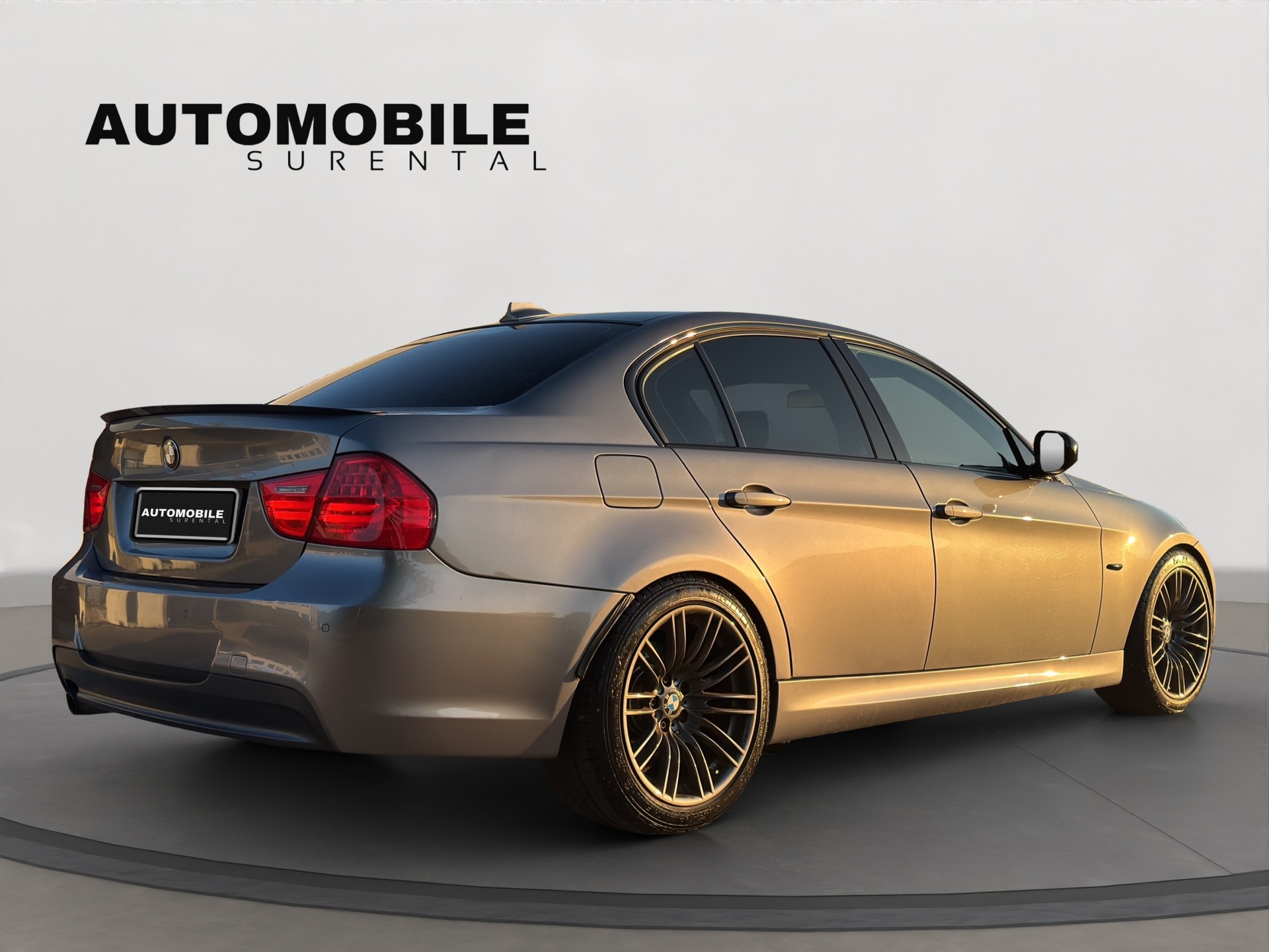 BMW 320i M Paket-image-4