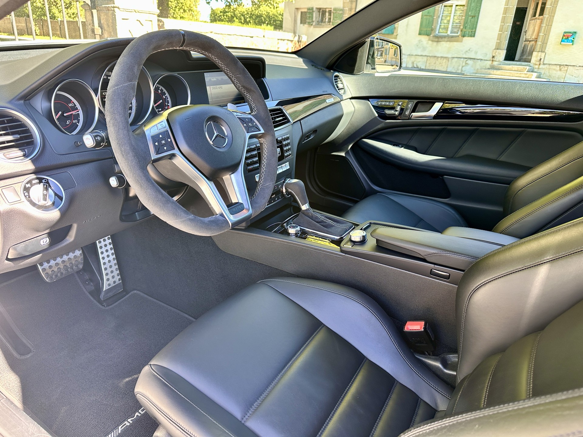 MERCEDES-BENZ C 63 Coupé AMG Edition 507 Speedshift MCT-image-8