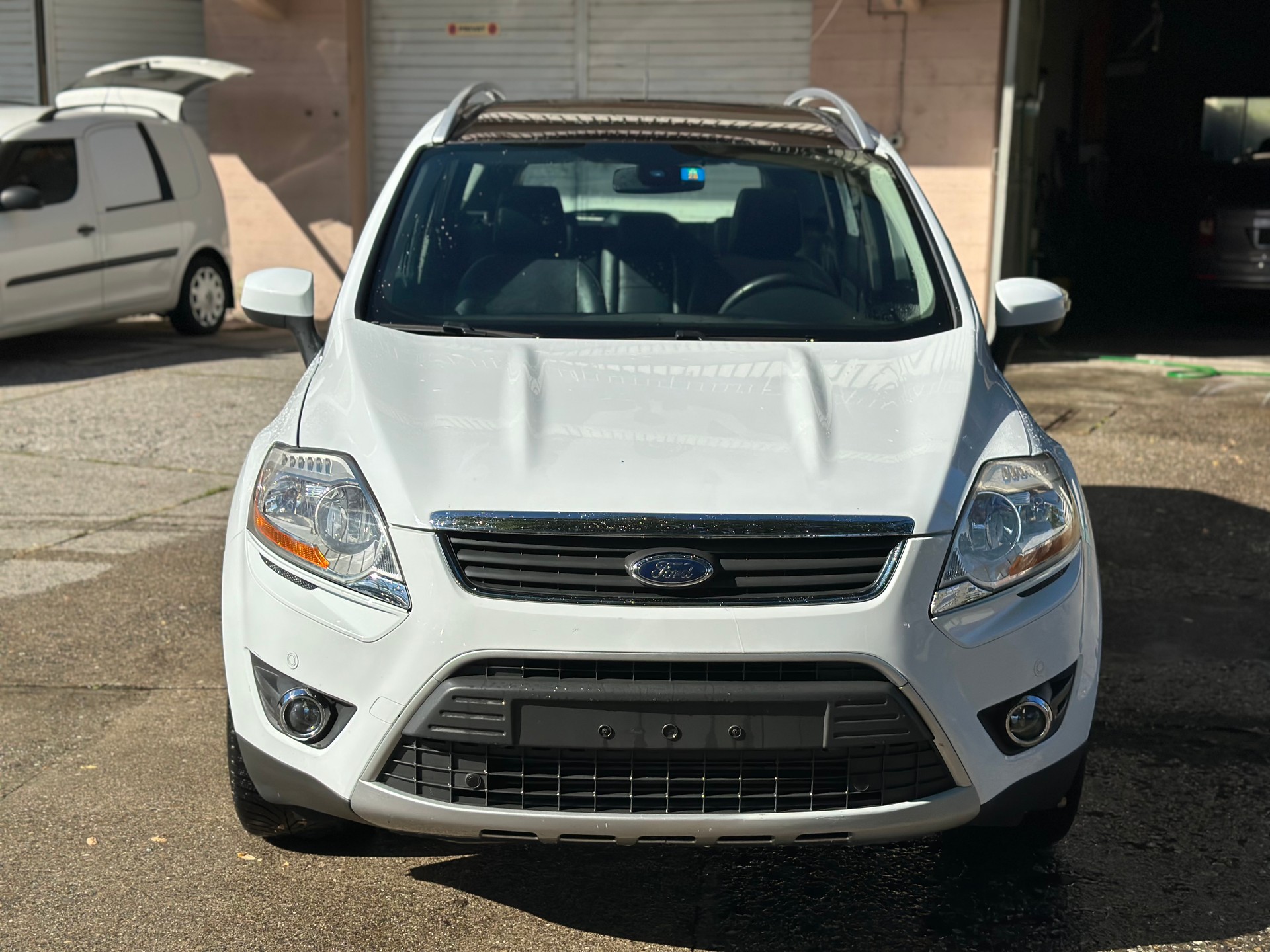 FORD Kuga 2.0 TDCi Titanium 4WD PowerShift-image-0