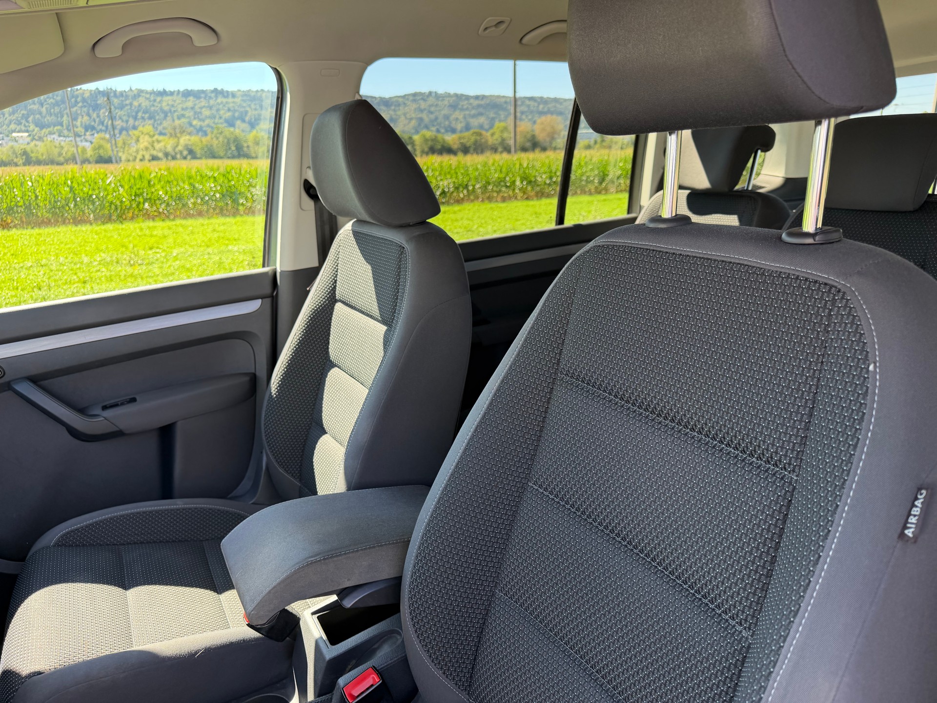 VW Touran 1.4 TSI Comfortline DSG-image-19