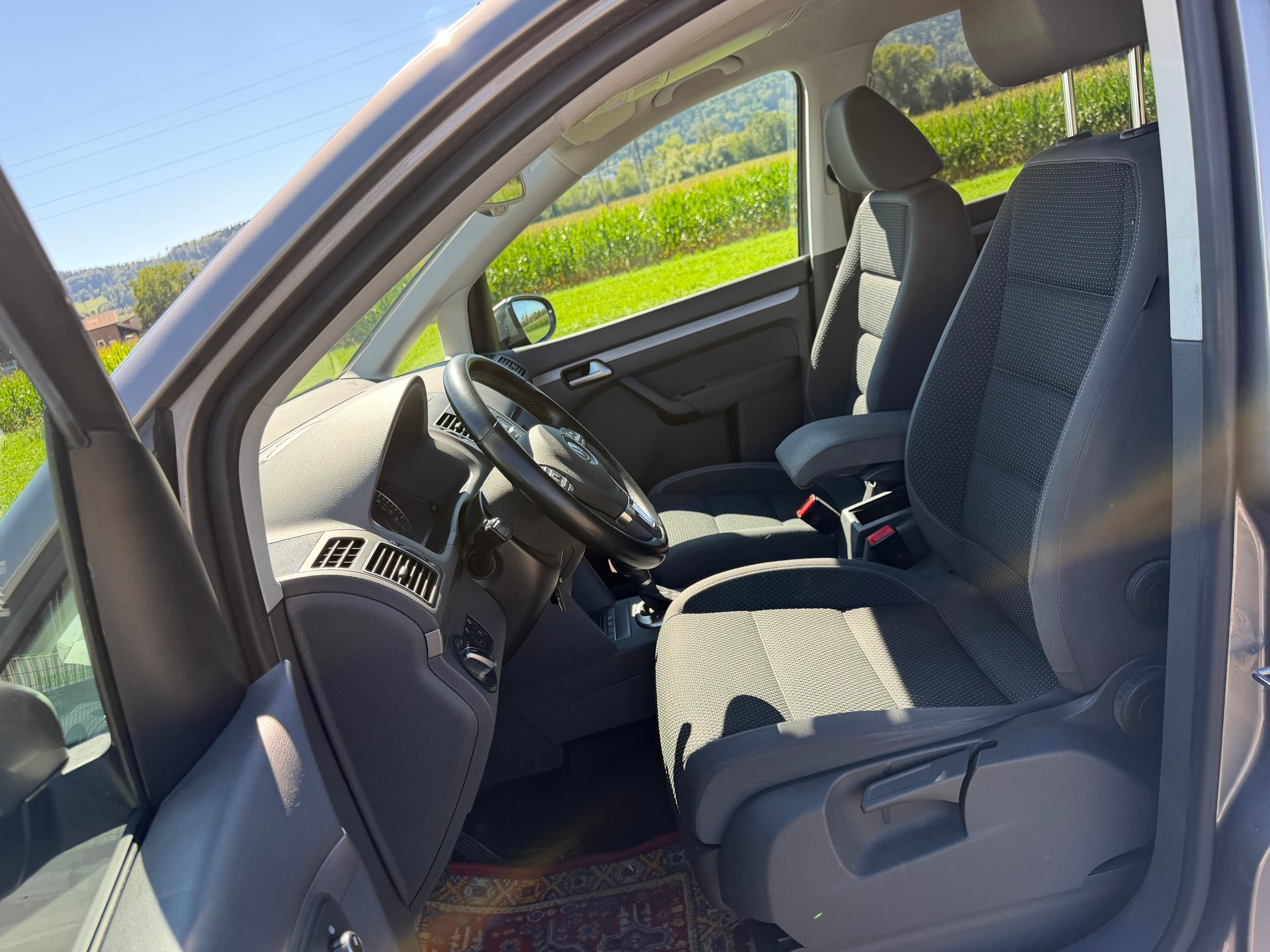 VW Touran 1.4 TSI Comfortline DSG-image-18