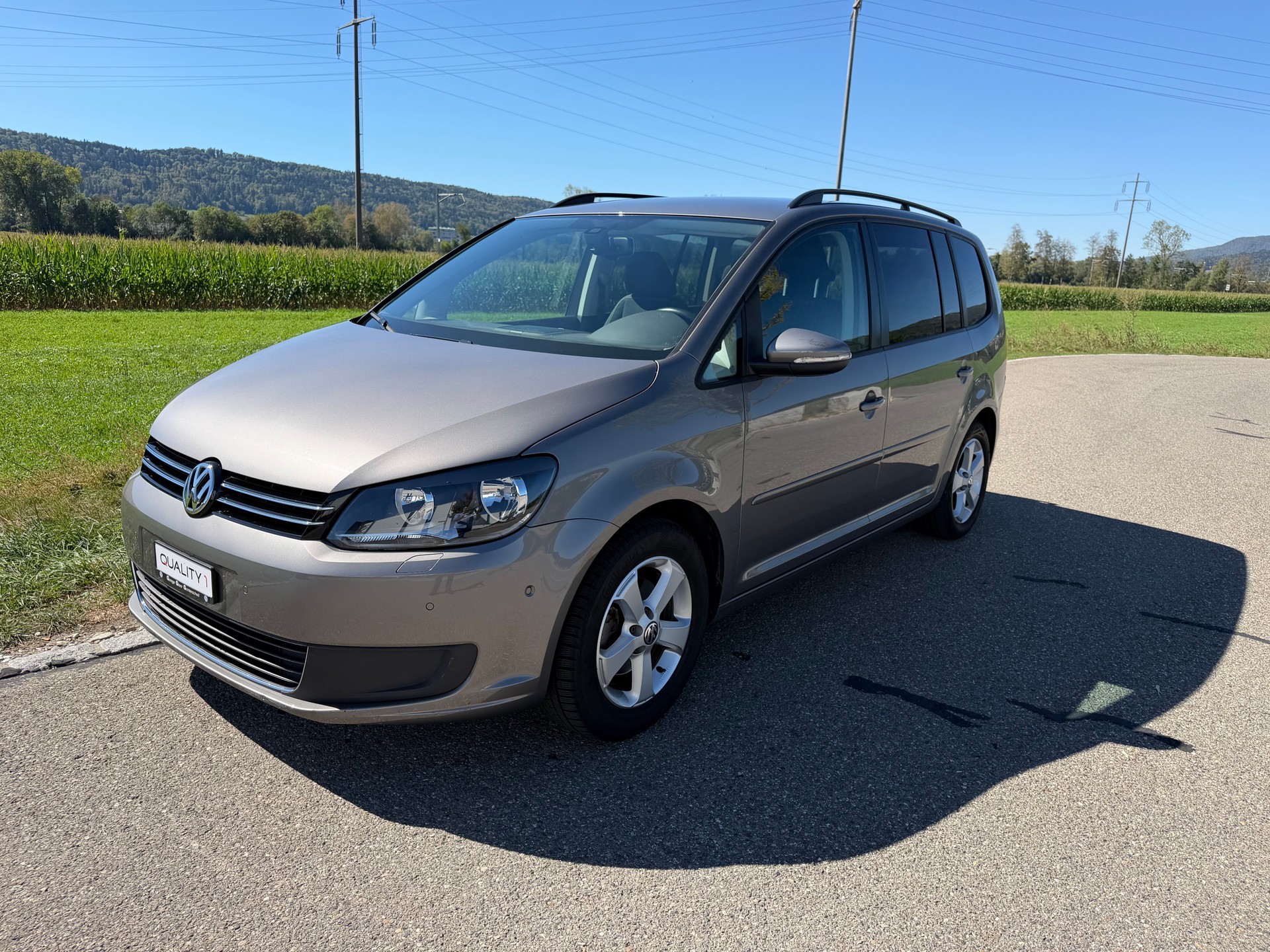 VW Touran 1.4 TSI Comfortline DSG-image-1