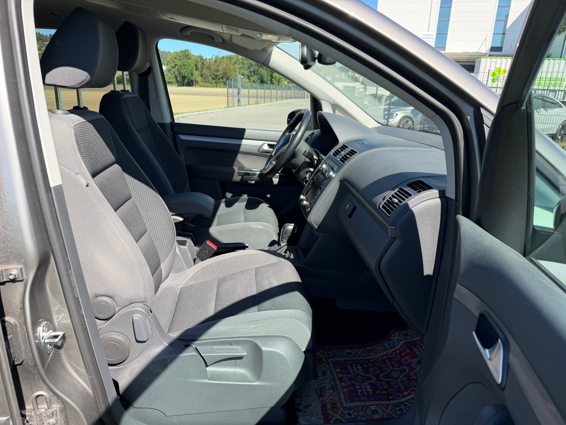 VW Touran 1.4 TSI Comfortline DSG-image-22