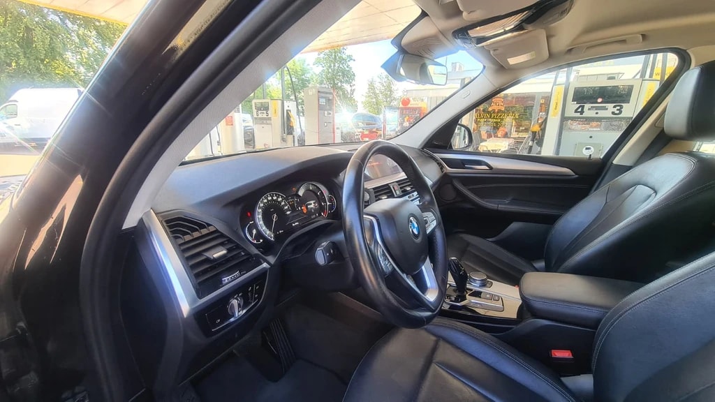 BMW X3 xDrive 20d Steptronic ** mit Voll-Leder Sitze ** Frisch ab MFK und Service **-image-17