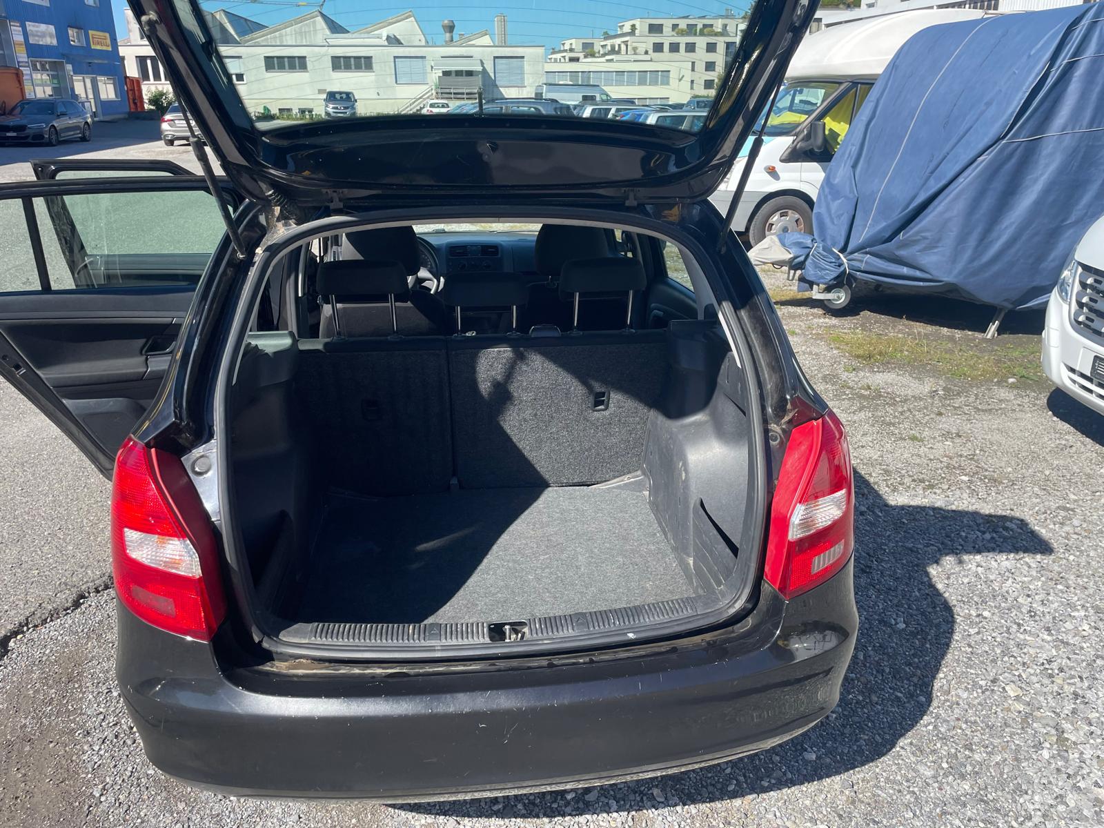 SKODA Fabia 1.2 TSI Ambiente-image-7