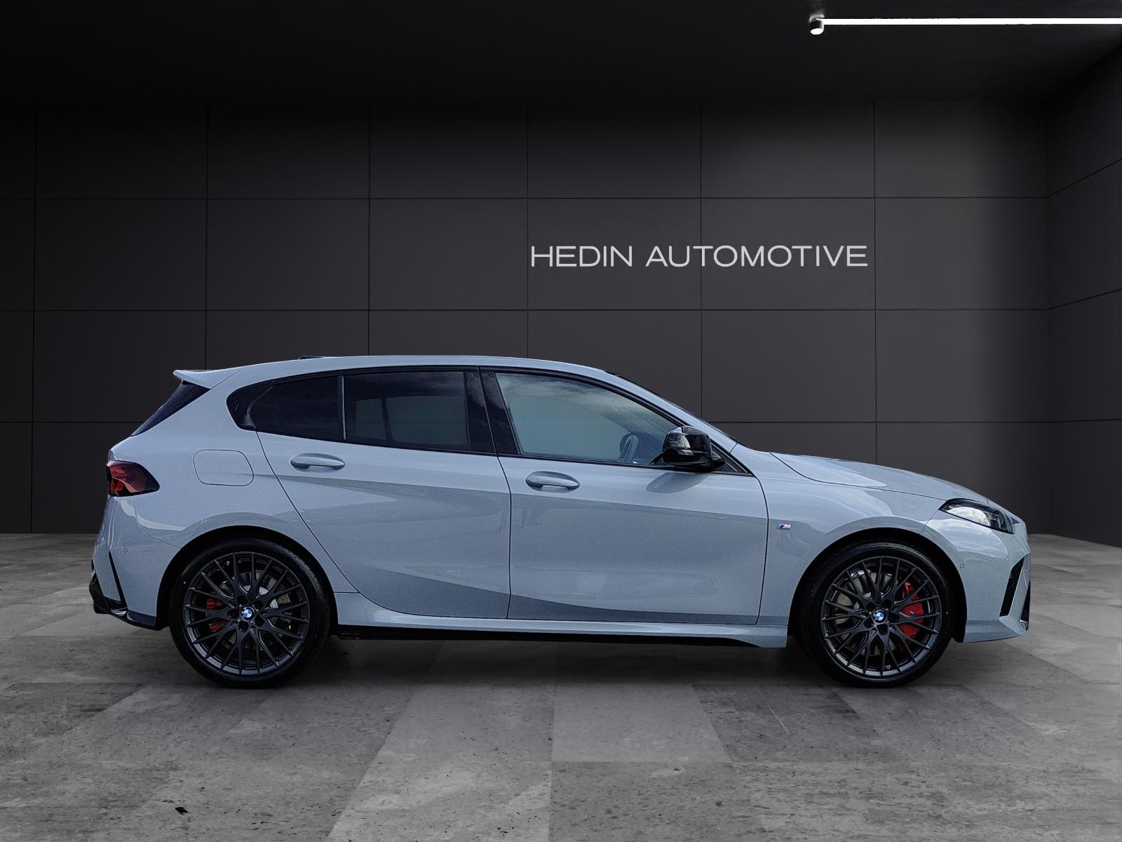 BMW 1er Reihe F70 M135i xDrive-image-6