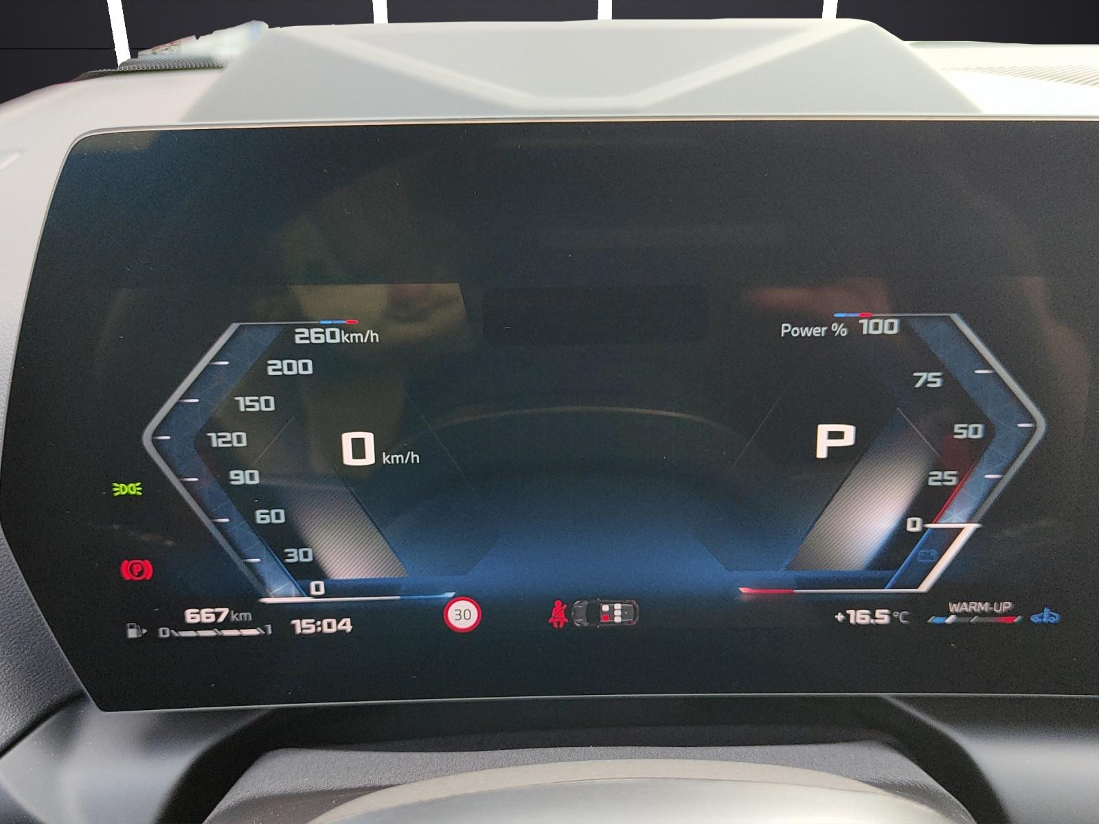 BMW 1er Reihe F70 M135i xDrive-image-10