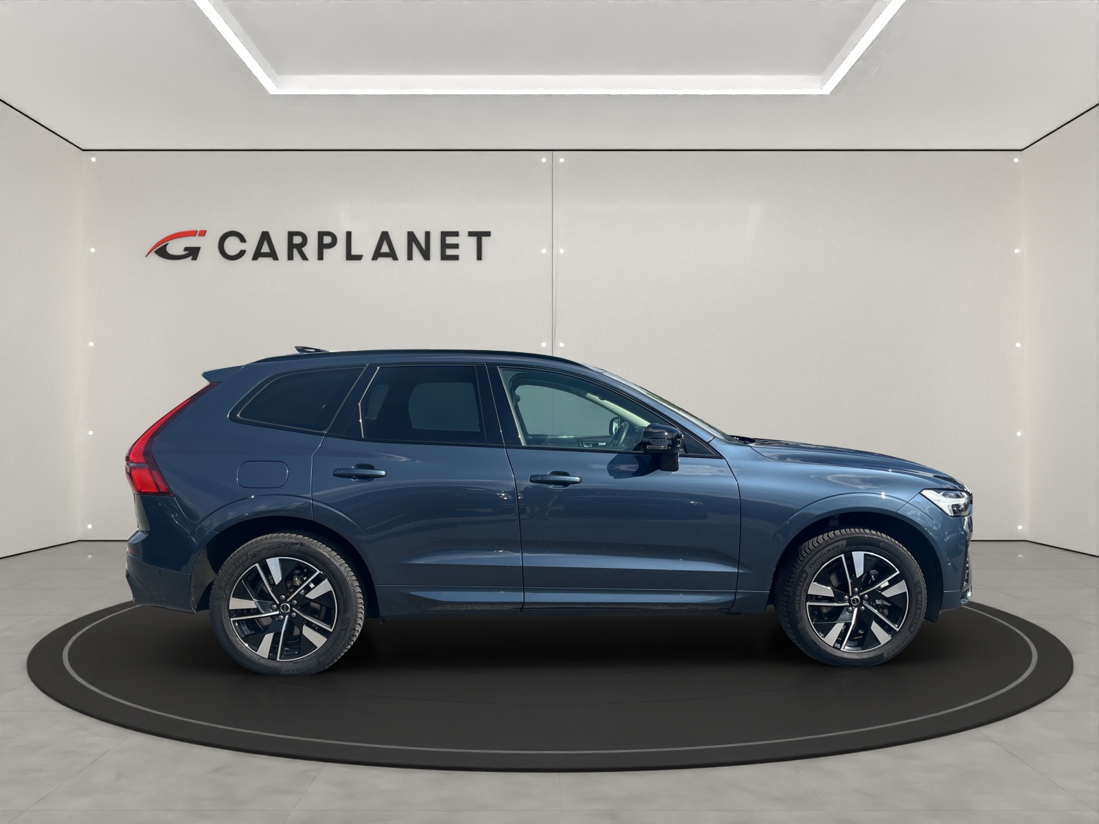VOLVO XC60 2.0 T8 TE Plus Dark eAWD-image-2