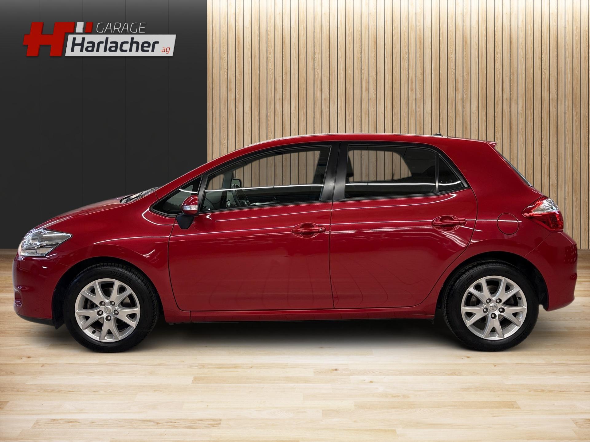 TOYOTA Auris 1.6 easy-image-7