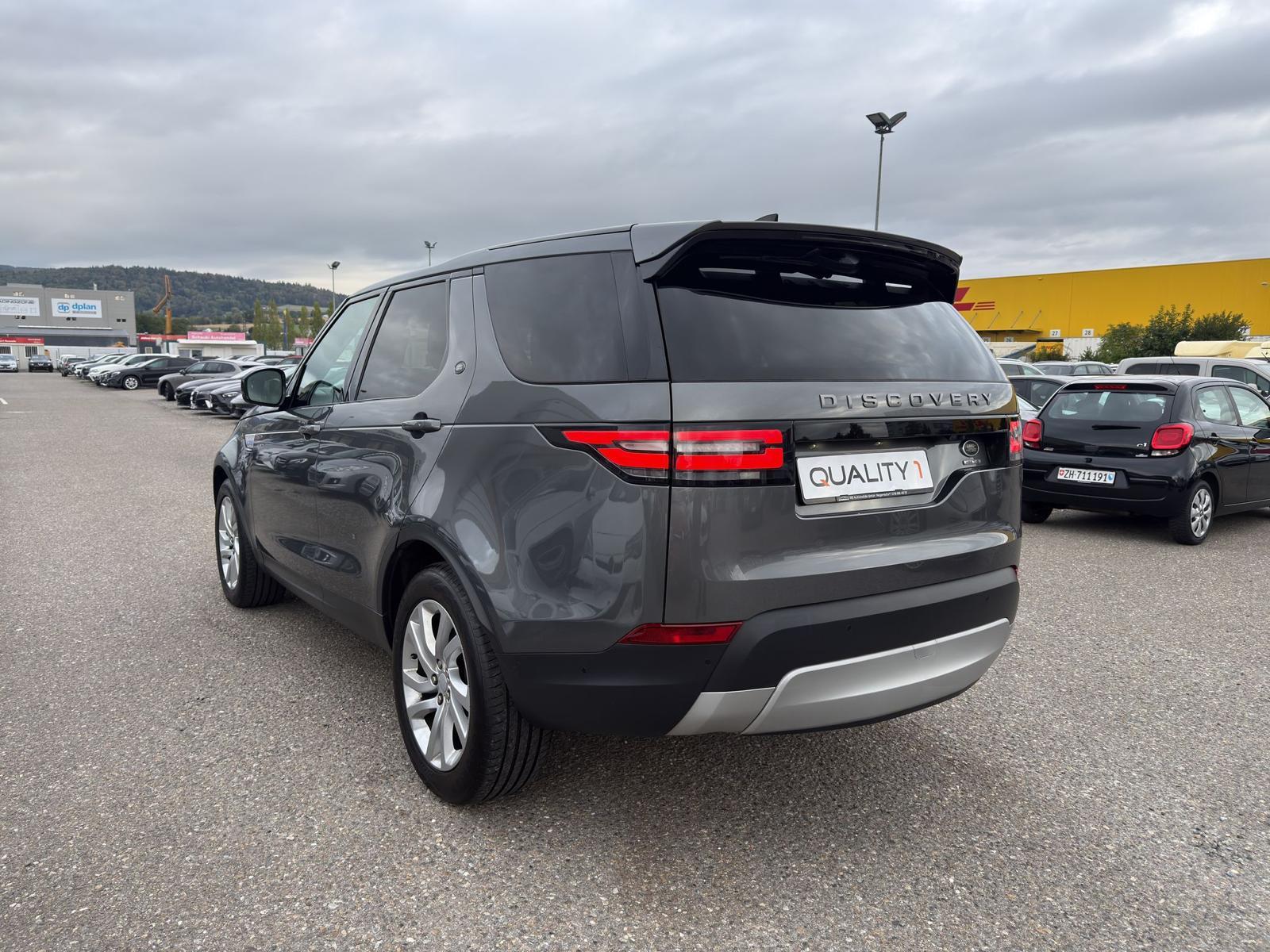 LAND ROVER Discovery 3.0 TDV6 HSE-image-5