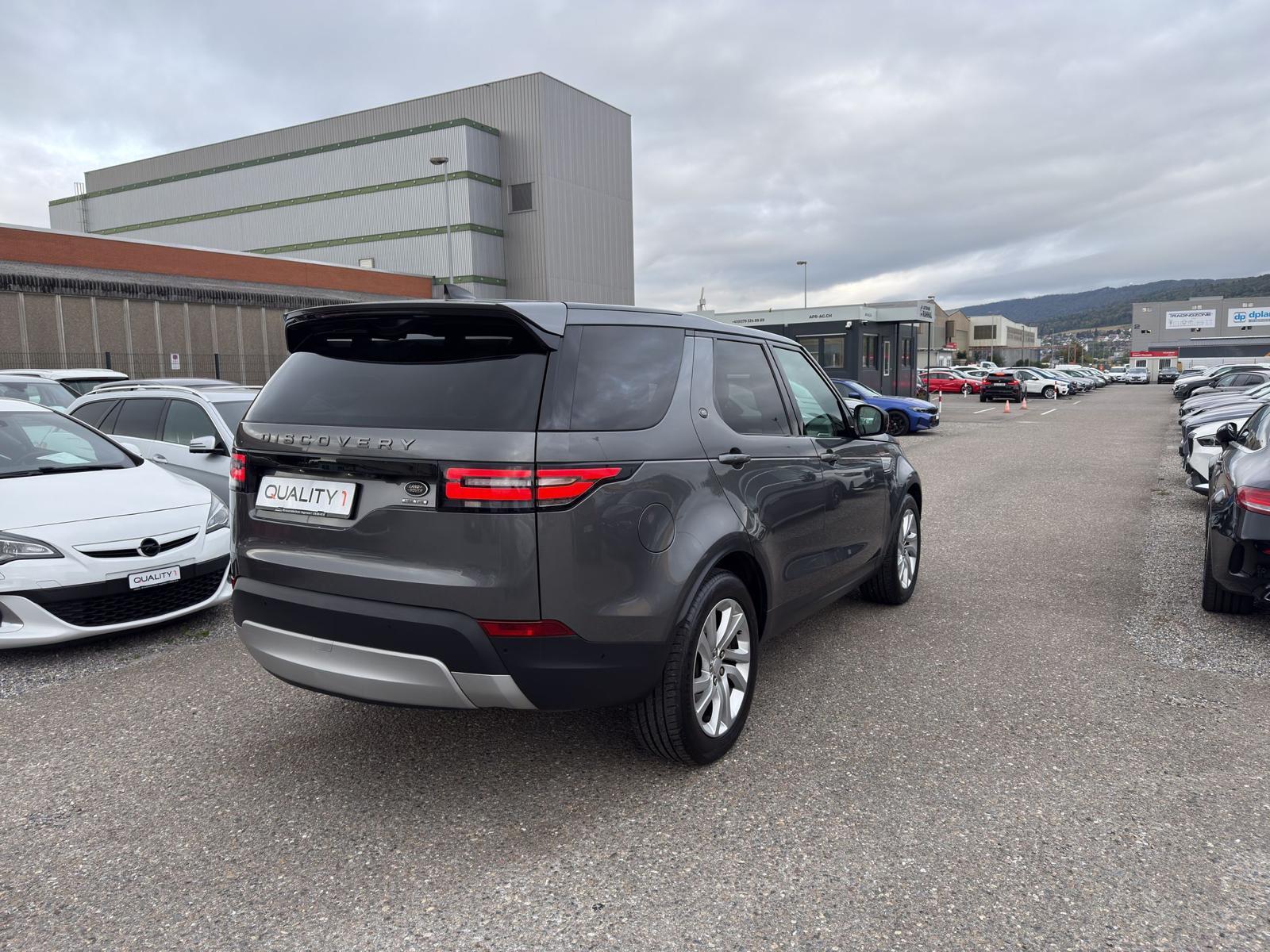 LAND ROVER Discovery 3.0 TDV6 HSE-image-3