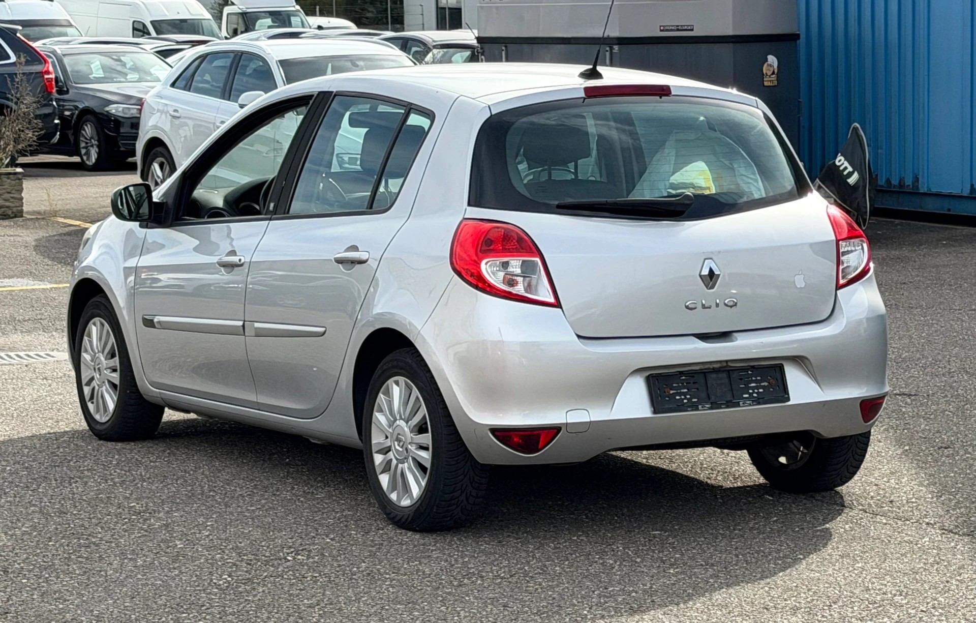 RENAULT Clio 1.2 16V Turbo 20th Edition ((MFK 08.2026))-image-3