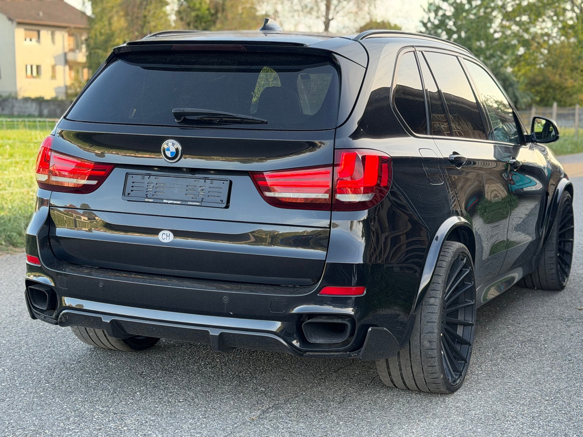 BMW M50d-image-2