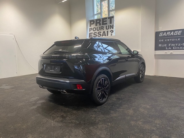 PEUGEOT 2008 1.2 PureTech GT-image-3