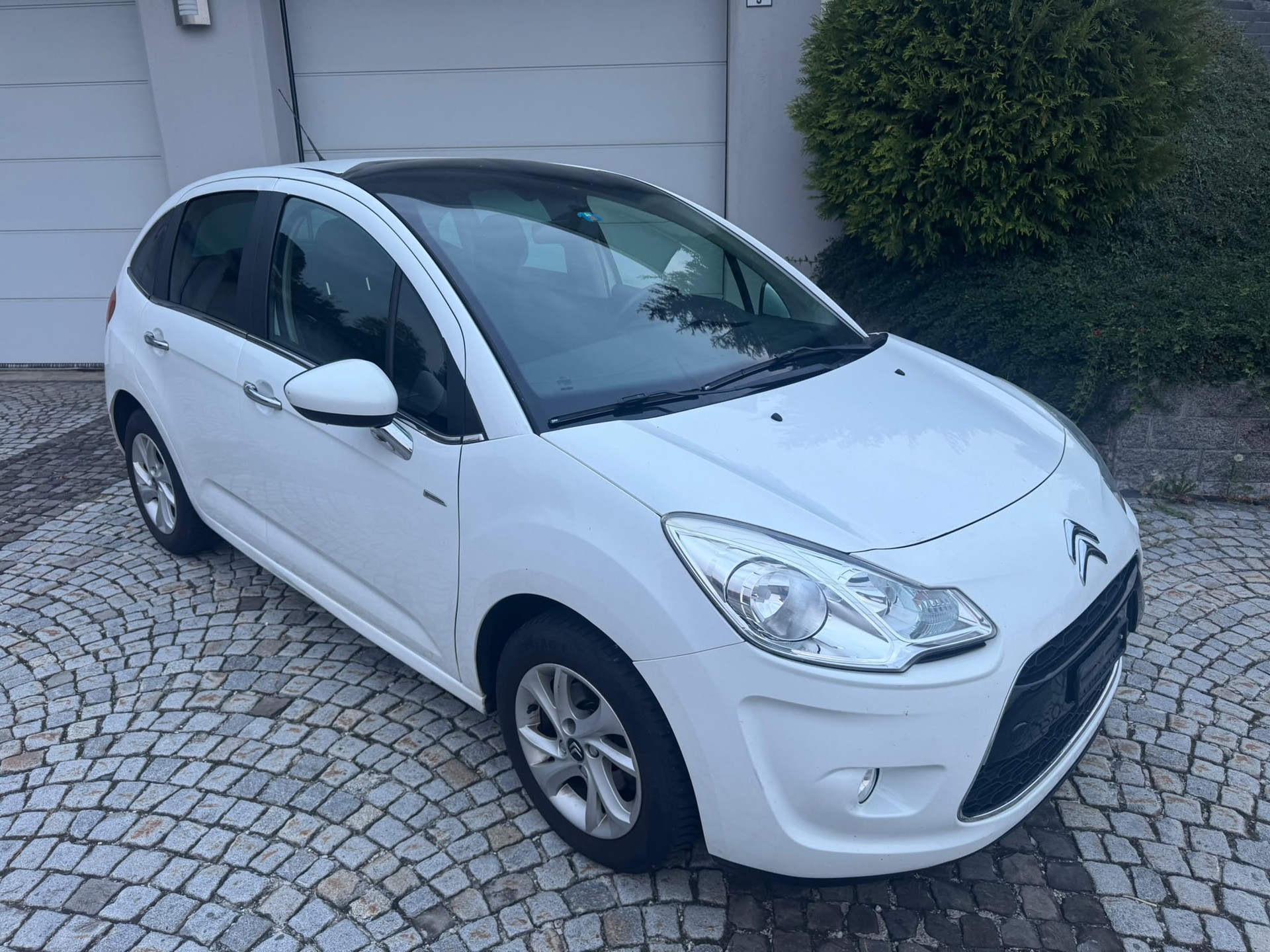 CITROEN C3 1.4i 16V Exclusive-image-14