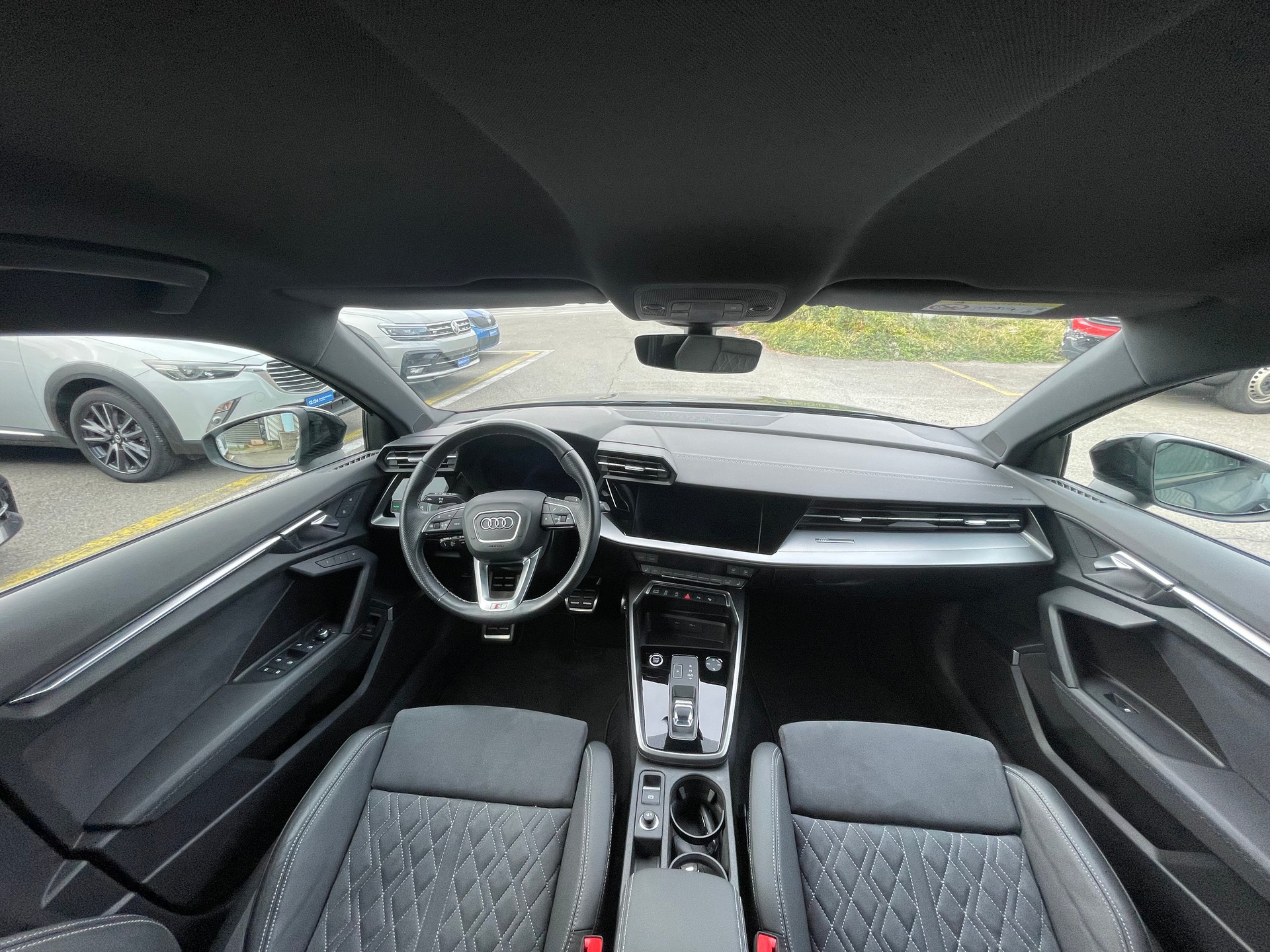AUDI A3 Sportback 35 TFSI S line Attraction S-tronic-image-7