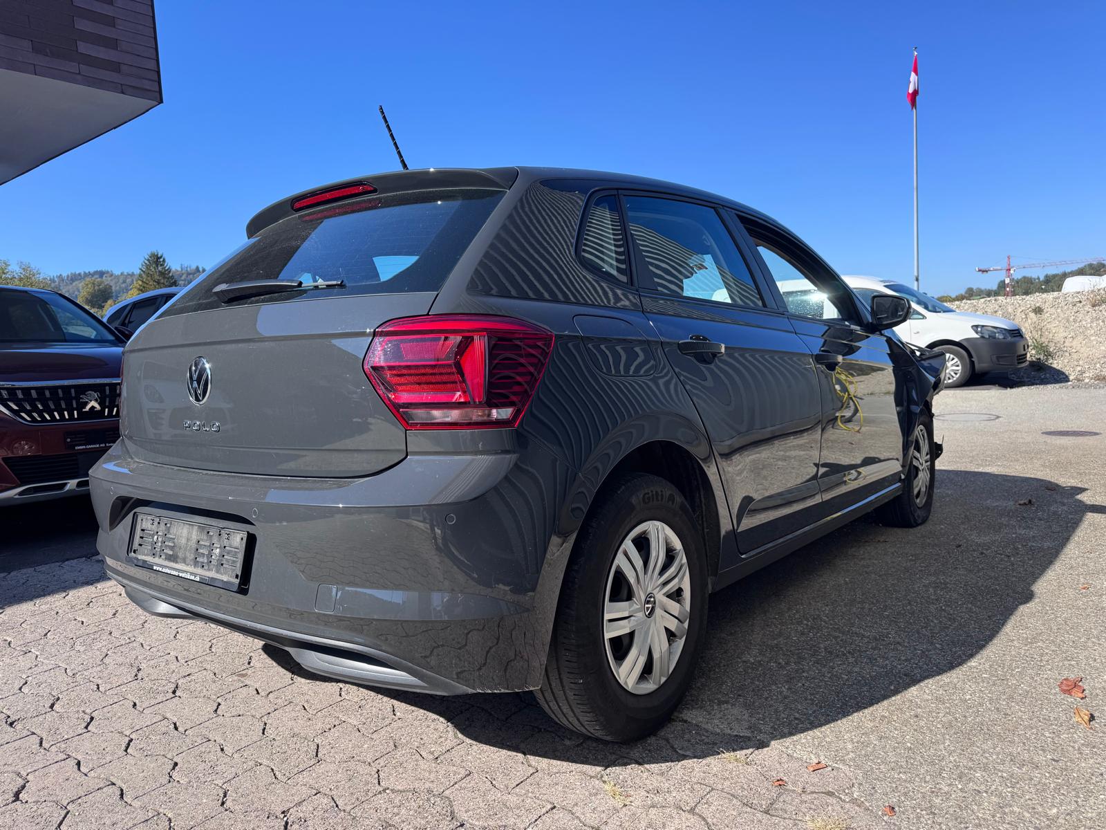 VW Polo 1.0 BMT Trendline-image-4