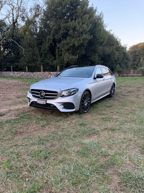 MERCEDES-BENZ E 220 d Swiss Star AMG Line 4matic-image-0