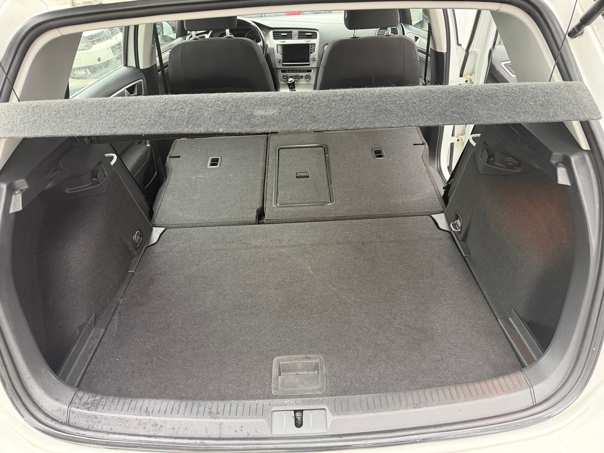 VW Golf 1.2 TSI Comfortline-image-15