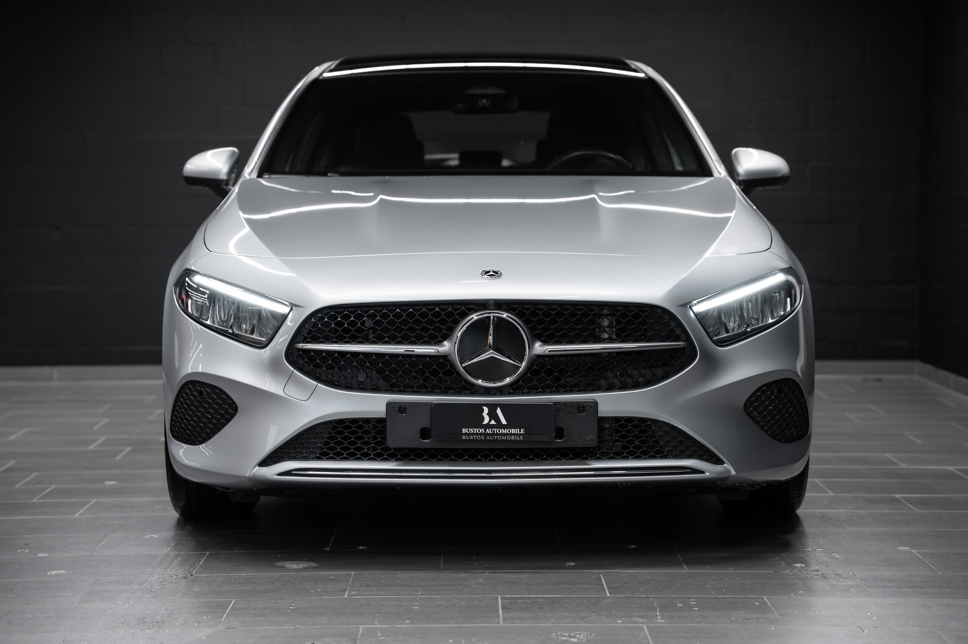 MERCEDES-BENZ A 200 d 8G-DCT-image-5