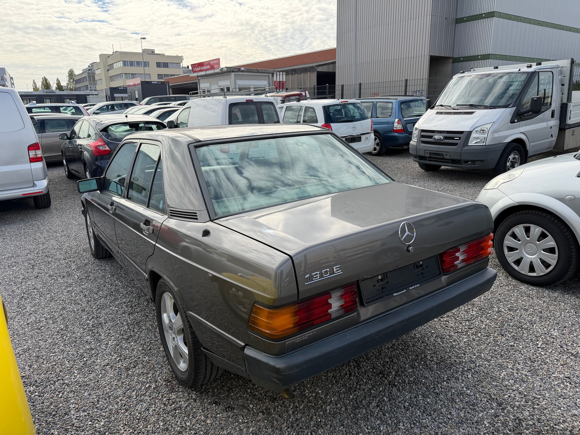 MERCEDES-BENZ 190 E 2.0-image-6