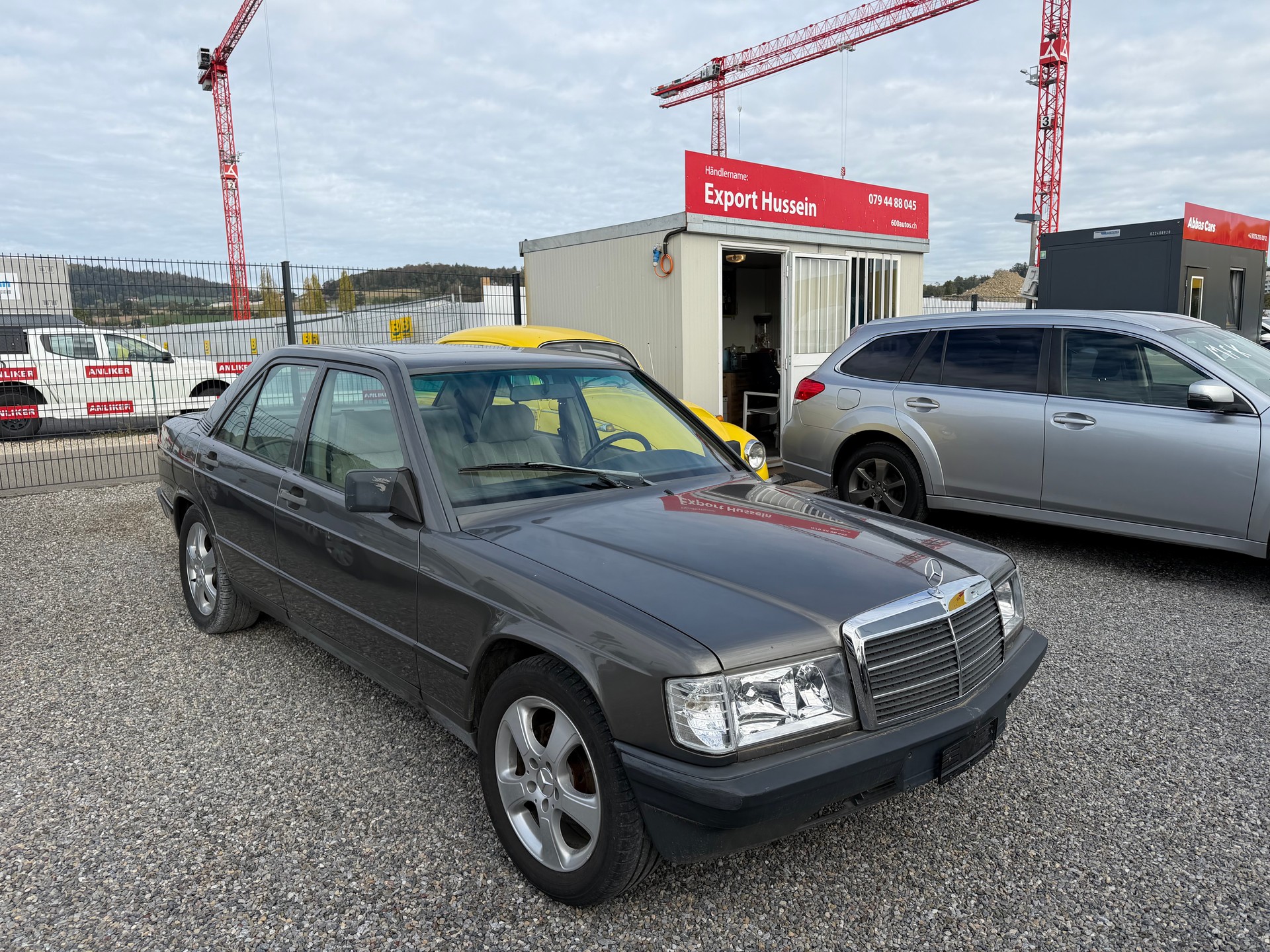 MERCEDES-BENZ 190 E 2.0-image-2