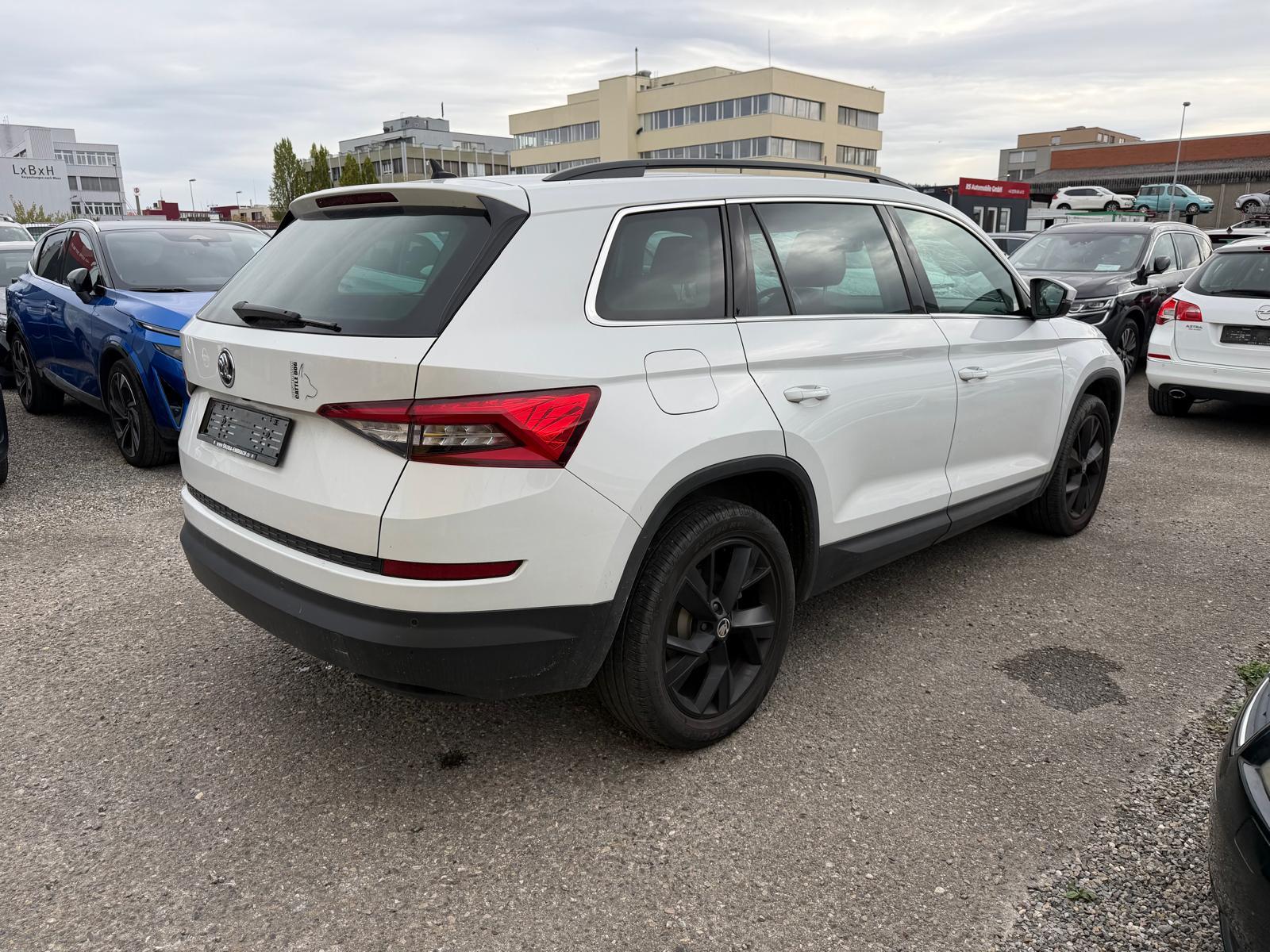 SKODA Kodiaq 2.0 TSI DSG 4x4-image-6
